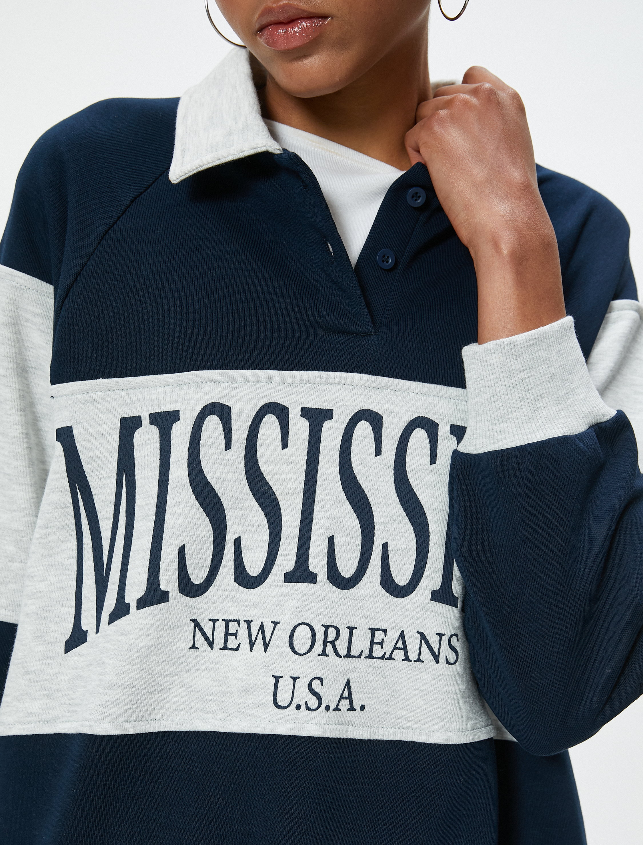   Oversize Polo Yaka Kolej Baskılı Düğmeli Sweatshirt