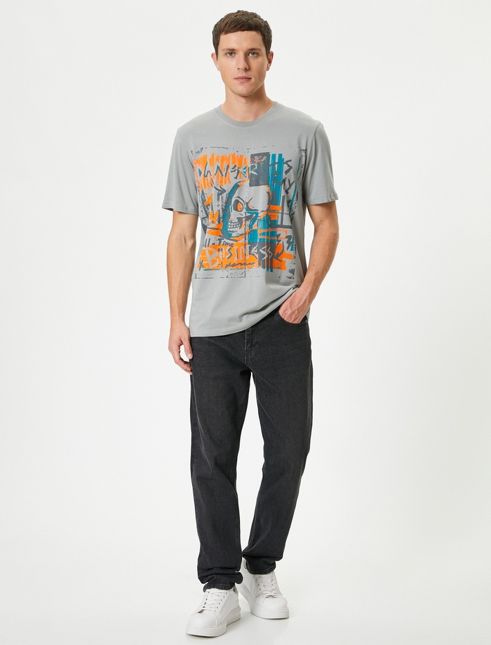  Kurukafa Grafiti Baskılı Tişört Kısa Kollu Bisiklet Yaka Pamuklu