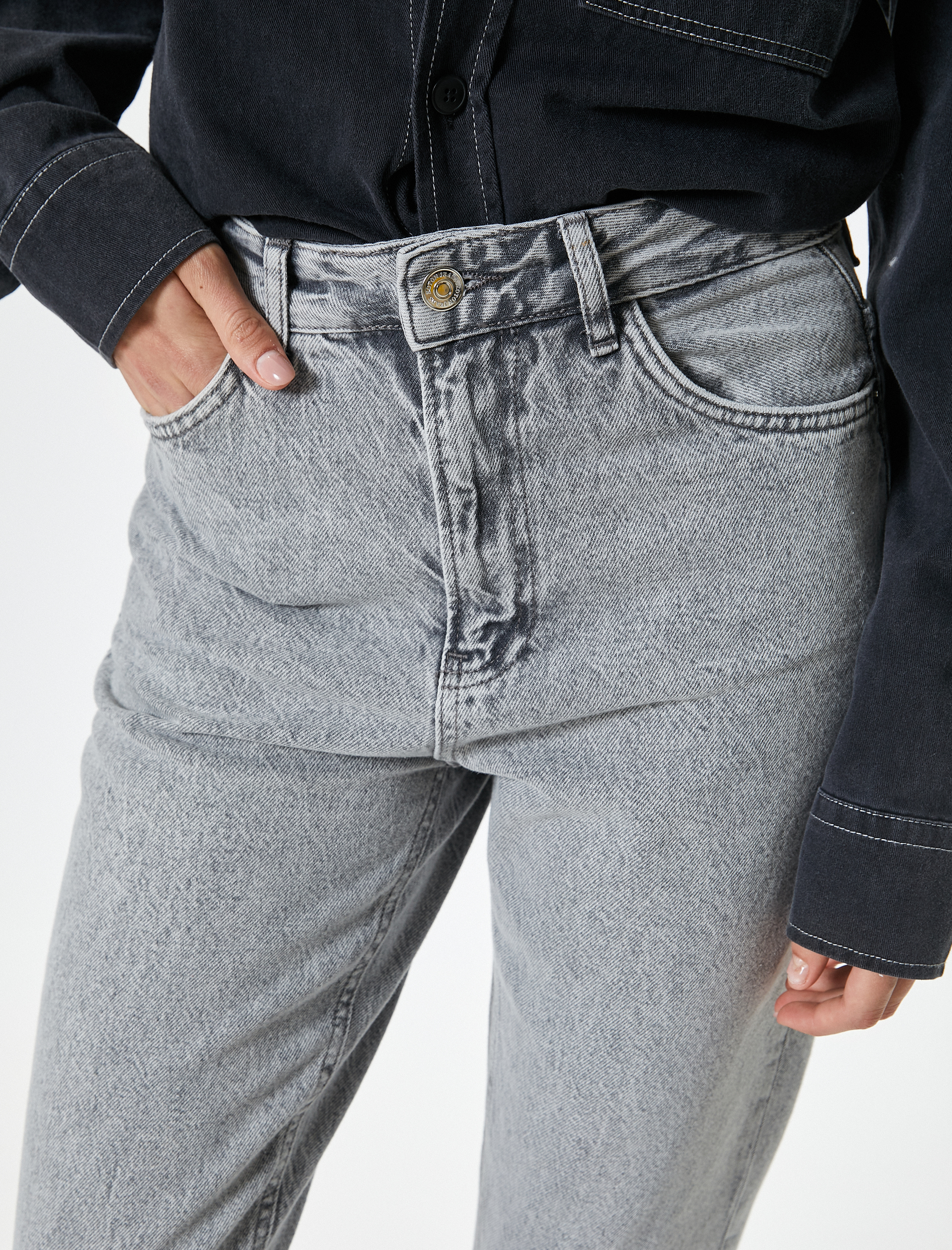   Yüksek Bel Kot Pantolon Düz Paça Cepli - Mom Jean