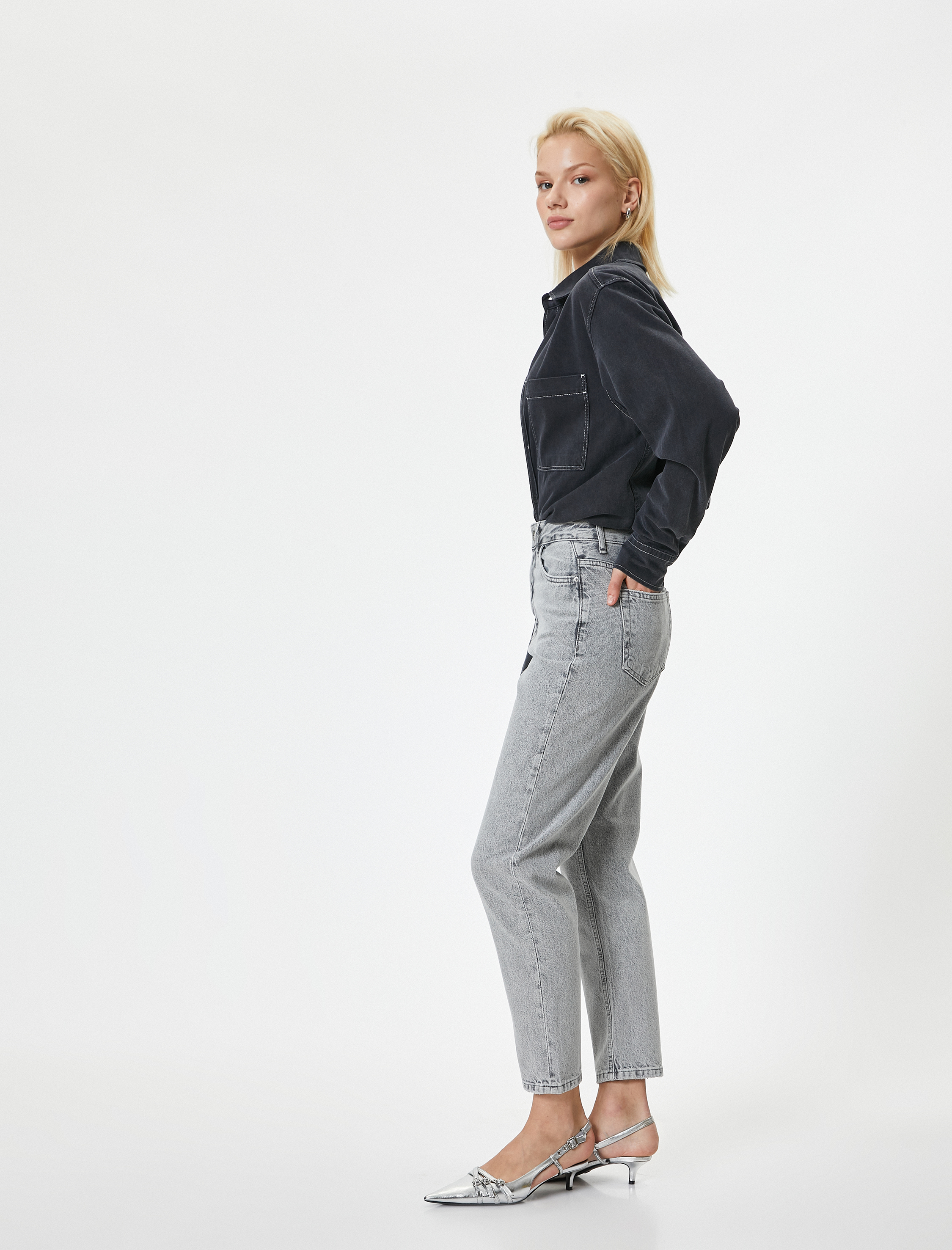   Yüksek Bel Kot Pantolon Düz Paça Cepli - Mom Jean