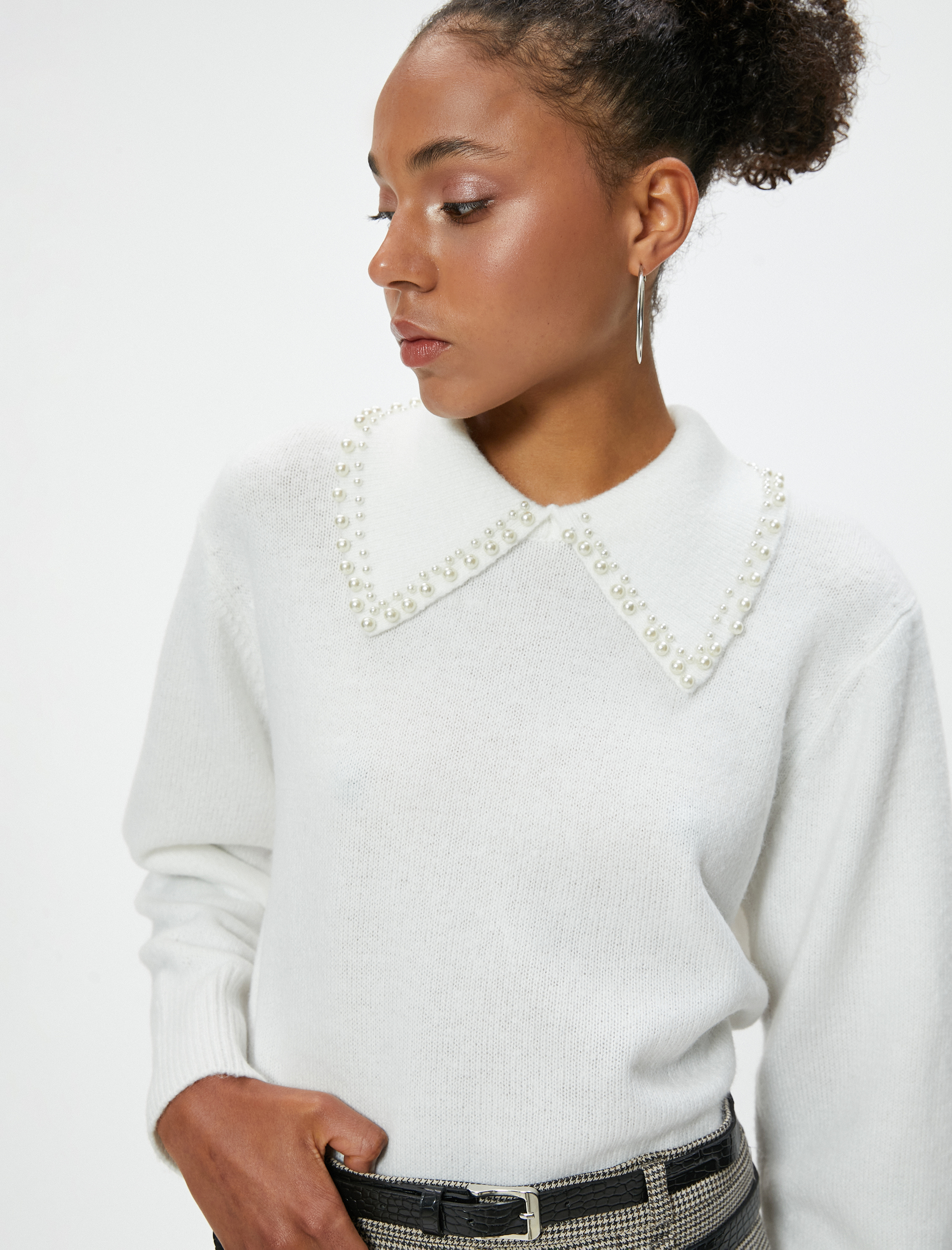   Gömlek Yaka Triko Kazak İnci Detaylı Uzun Kollu