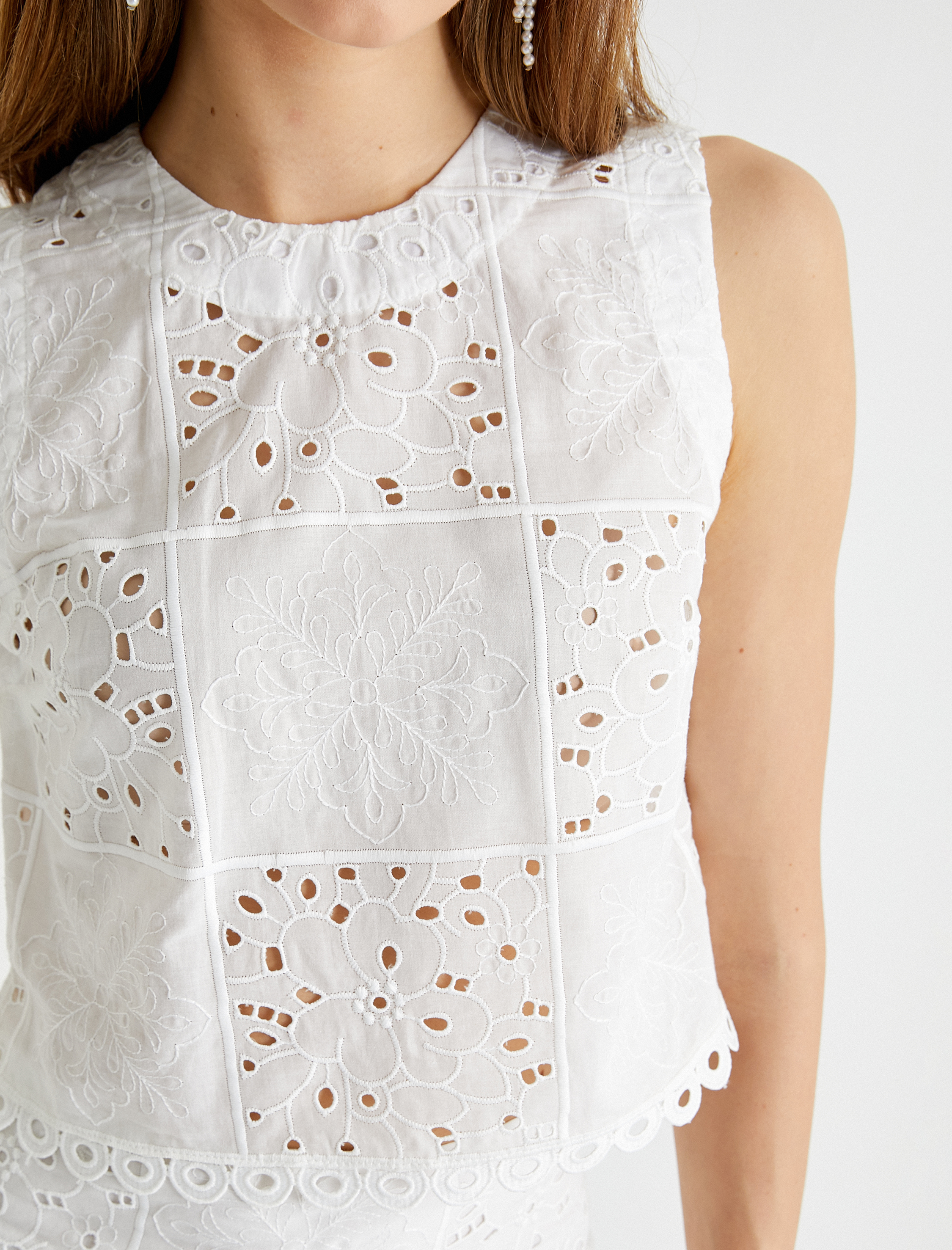   Fisto Bluz Kolsuz Yuvarlak Yaka Arkası Düğme Detaylı