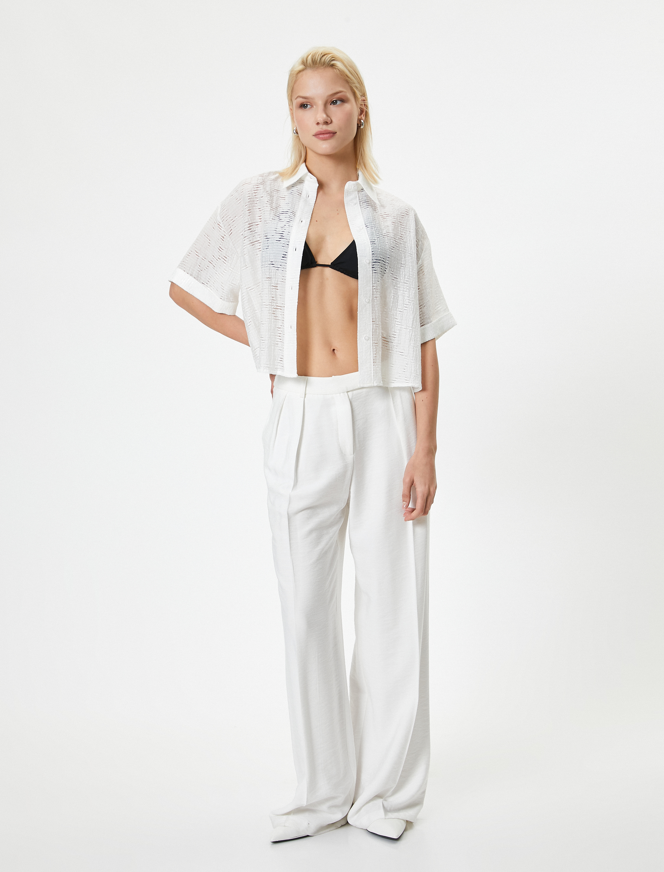 Yarı Transparan Crop Gömlek Kısa Kollu Saten Şerit Detaylı Viskoz Kumaş