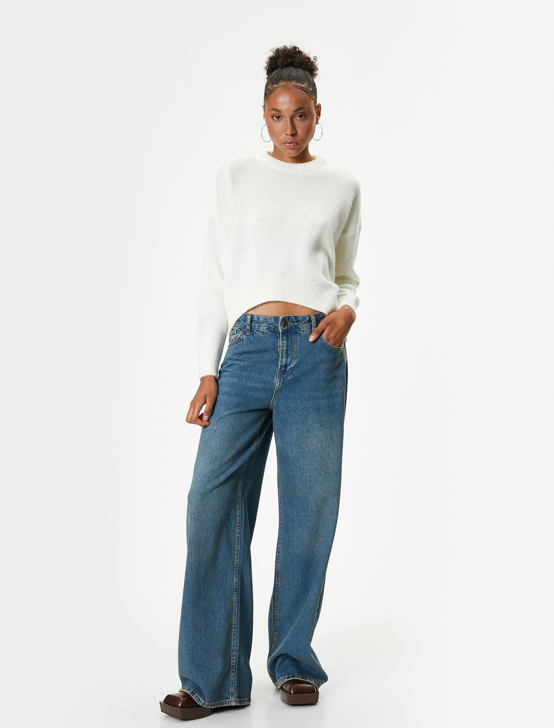 Basic Triko Kazak Bisiklet Yaka Akrilik Karışımlı Uzun Kollu