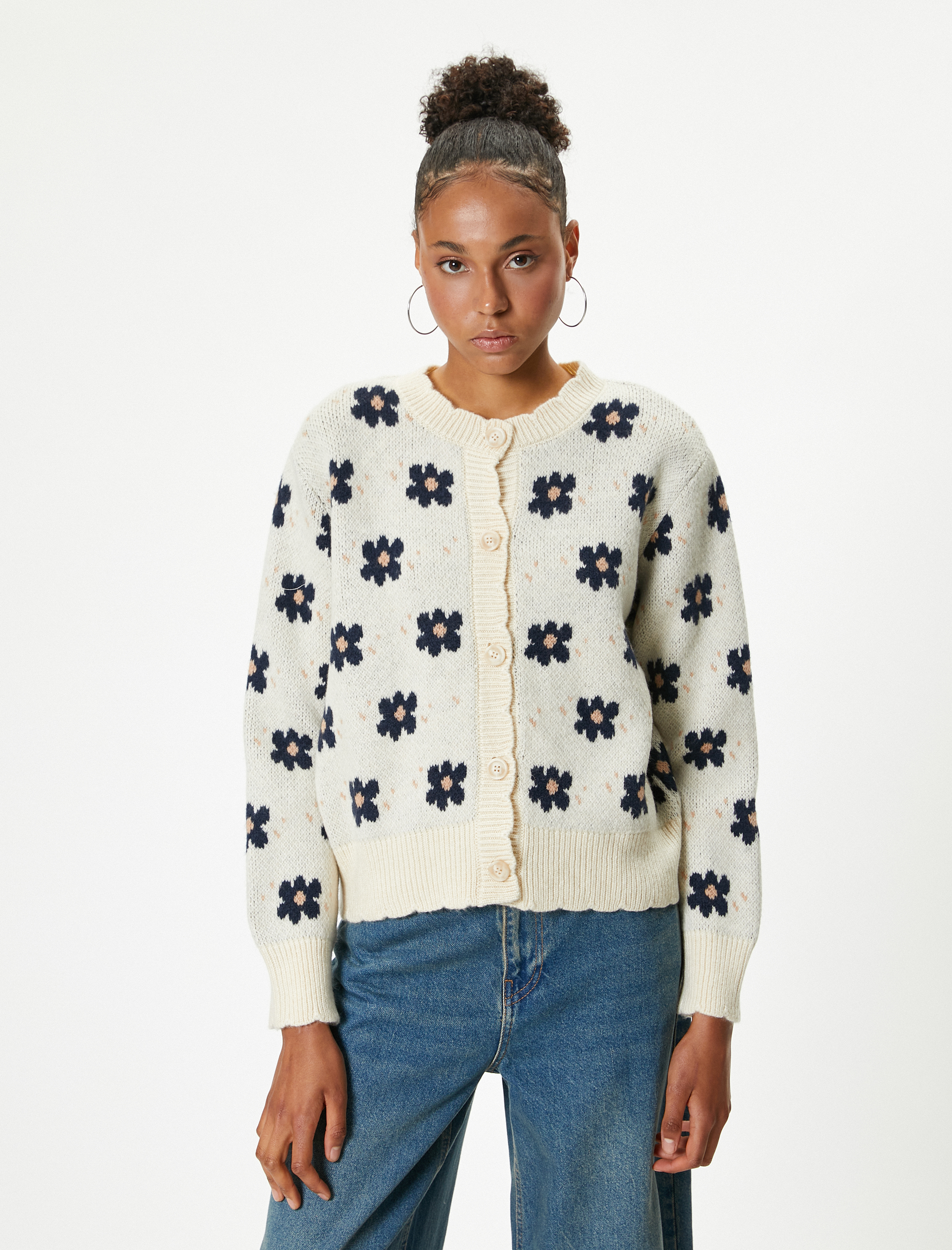   Çiçekli Triko Hırka Bisiklet Yaka Düğmeli Jakarlı