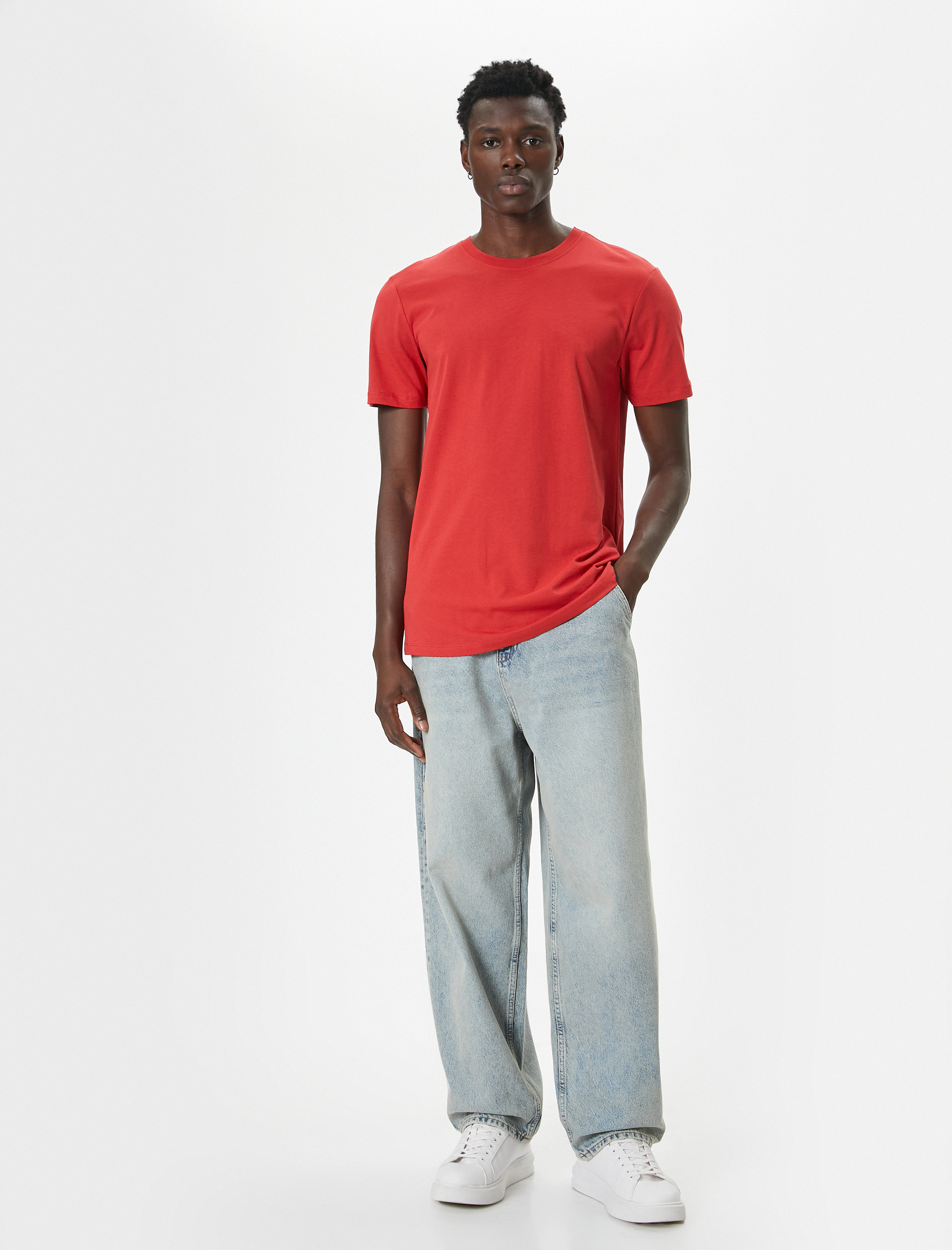   Basic Tişört Slim Fit Bisiklet Yaka Kısa Kollu