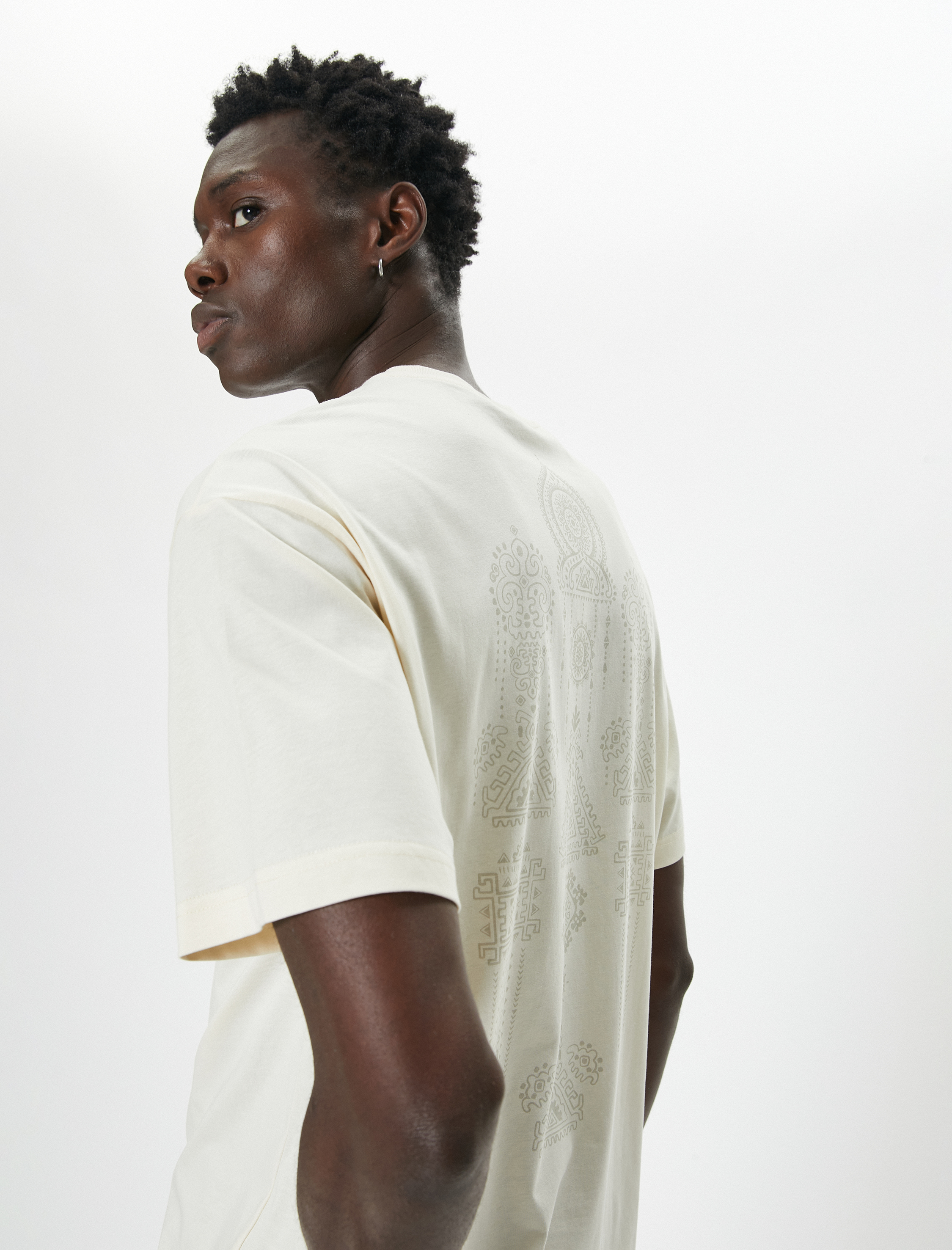   Arkası Baskılı Tişört Bisiklet Yaka Kısa Kollu Pamuklu