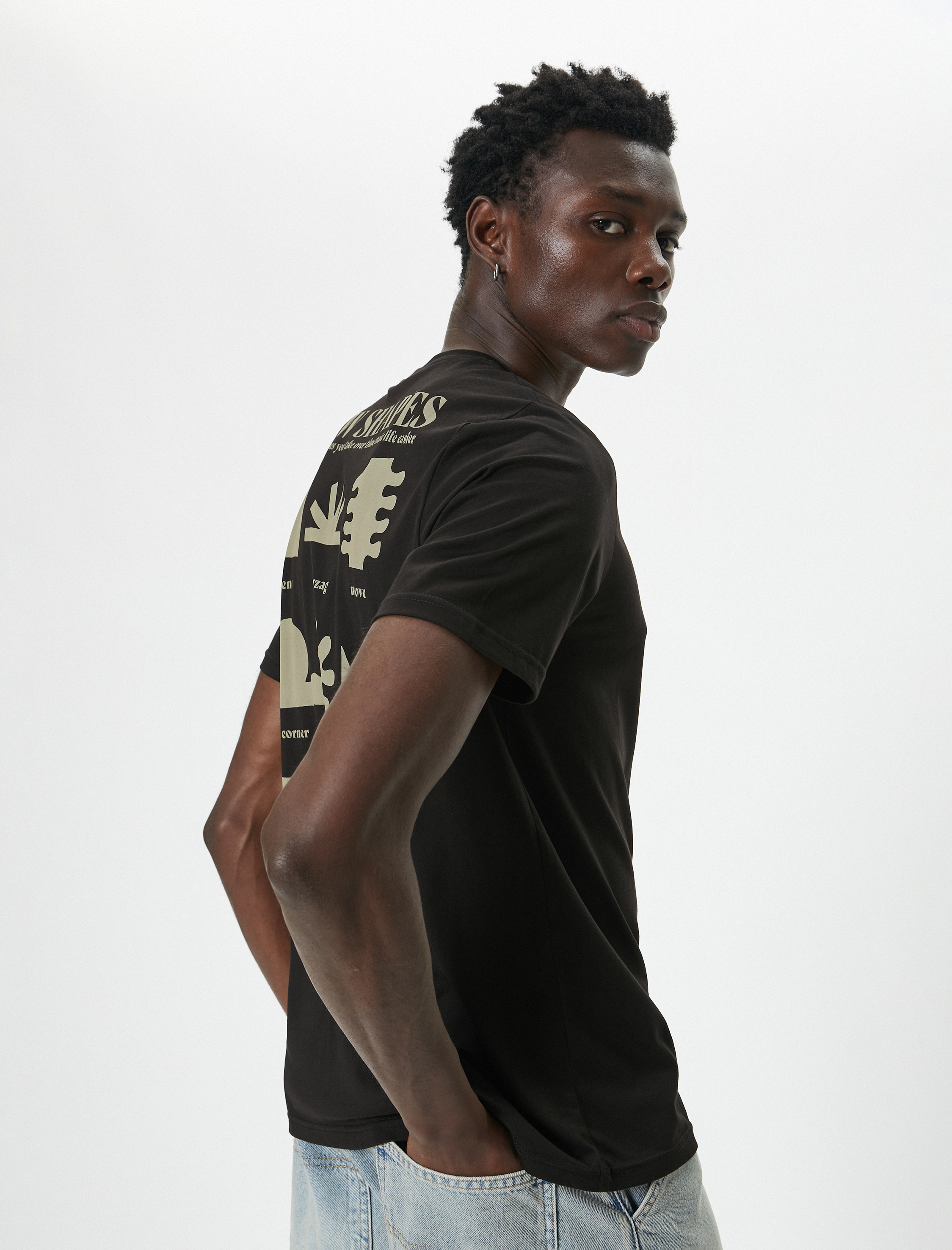   Arkası Baskılı Tişört Bisiklet Yaka Kısa Kollu Pamuklu