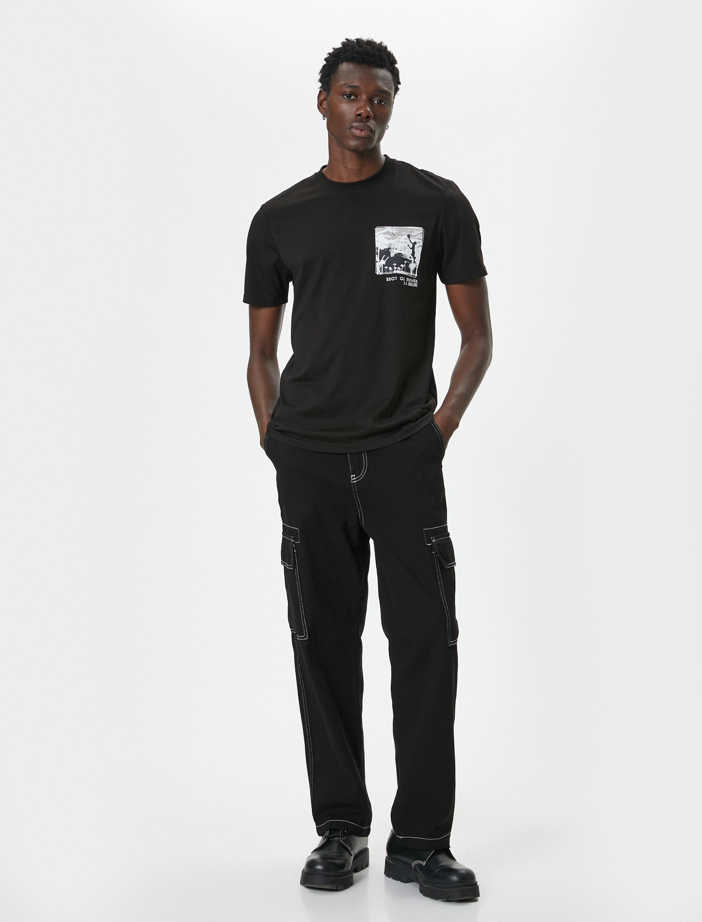   Arkası Baskılı Tişört Bisiklet Yaka Kısa Kollu Pamuklu