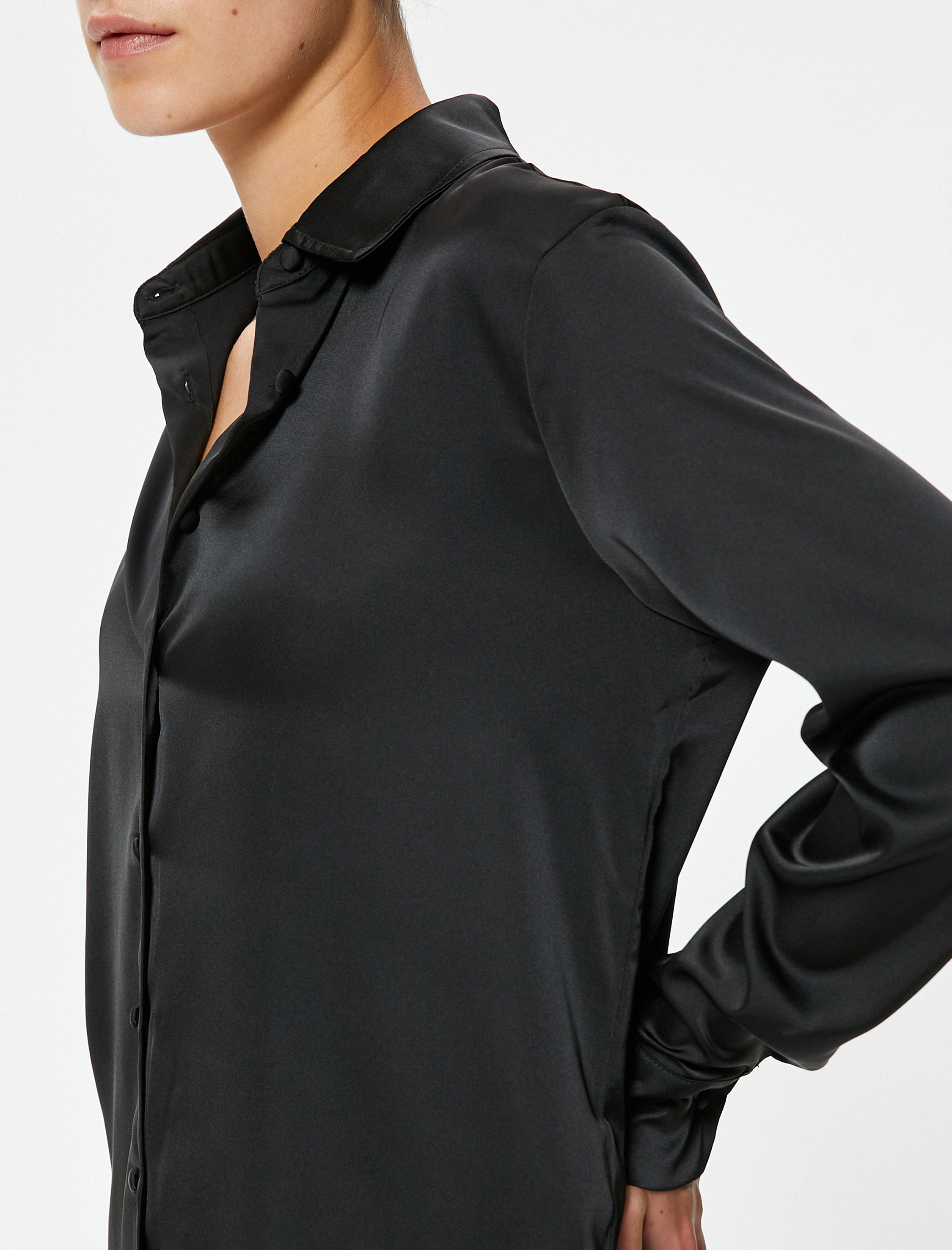   Saten Gömlek Uzun Kollu Düğmeli Standart Kesim