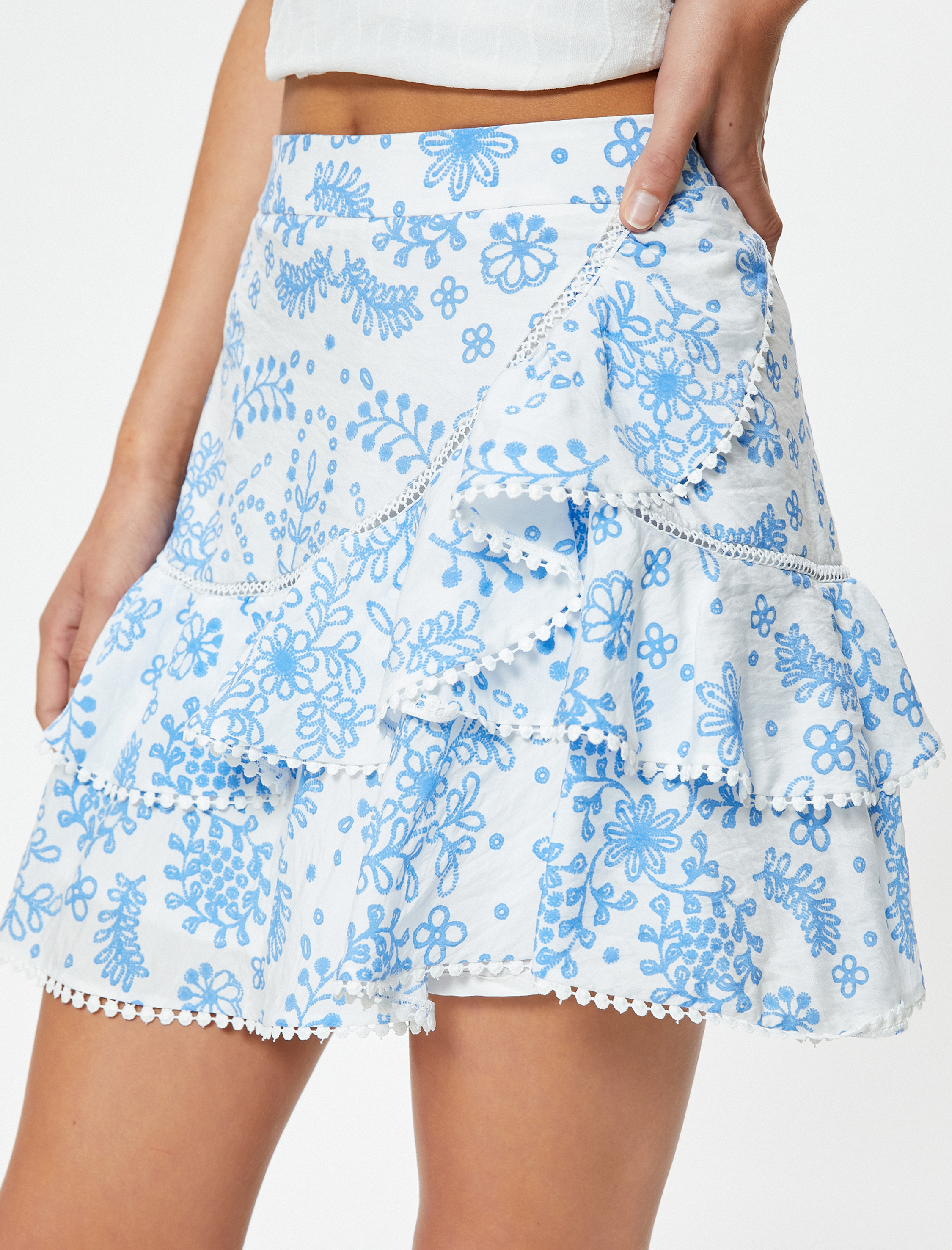   Fisto Çiçekli Mini Etek Katlı Astarlı Volanlı