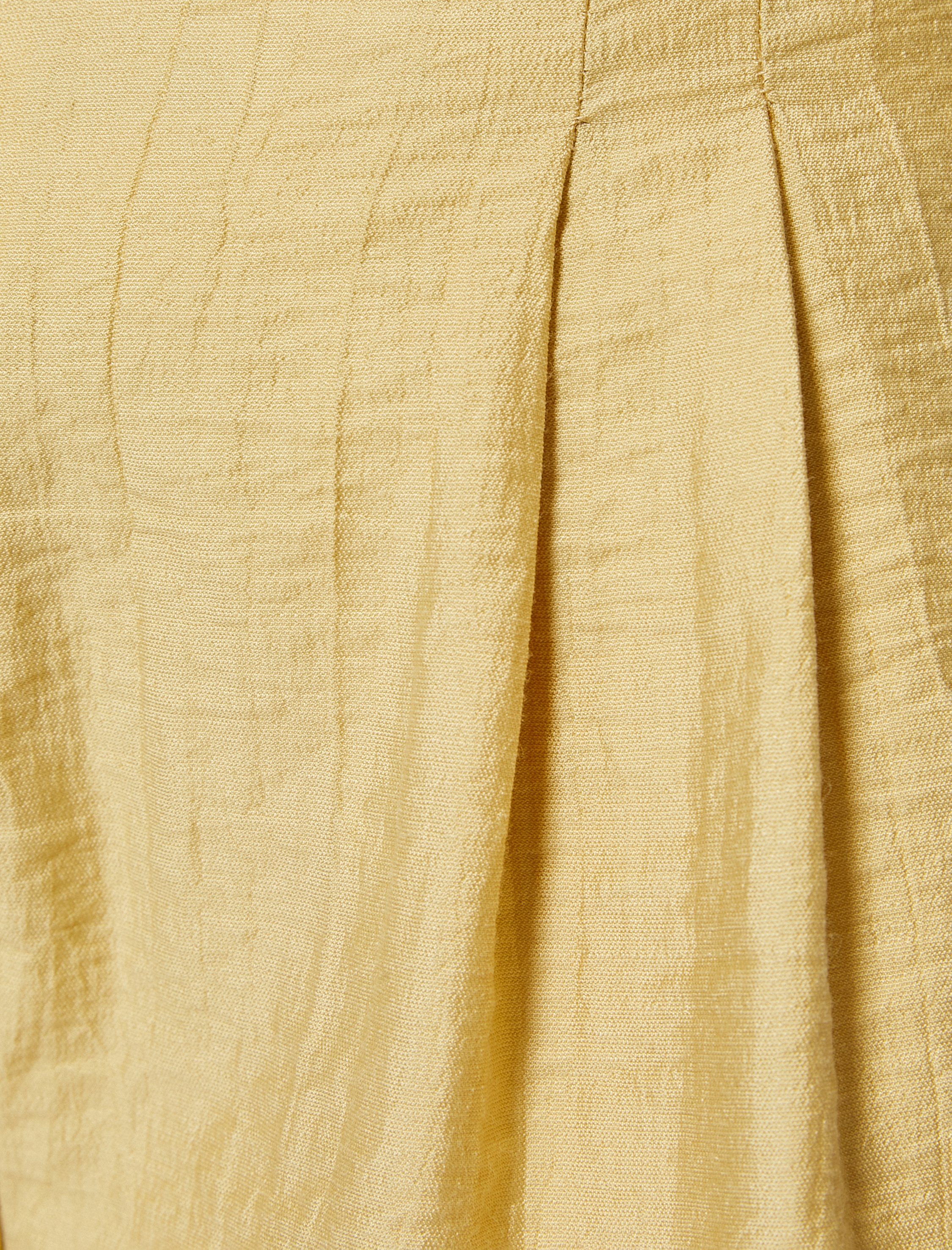   Mini Saten Şort Yüksek Bel Cepli Pile Detaylı