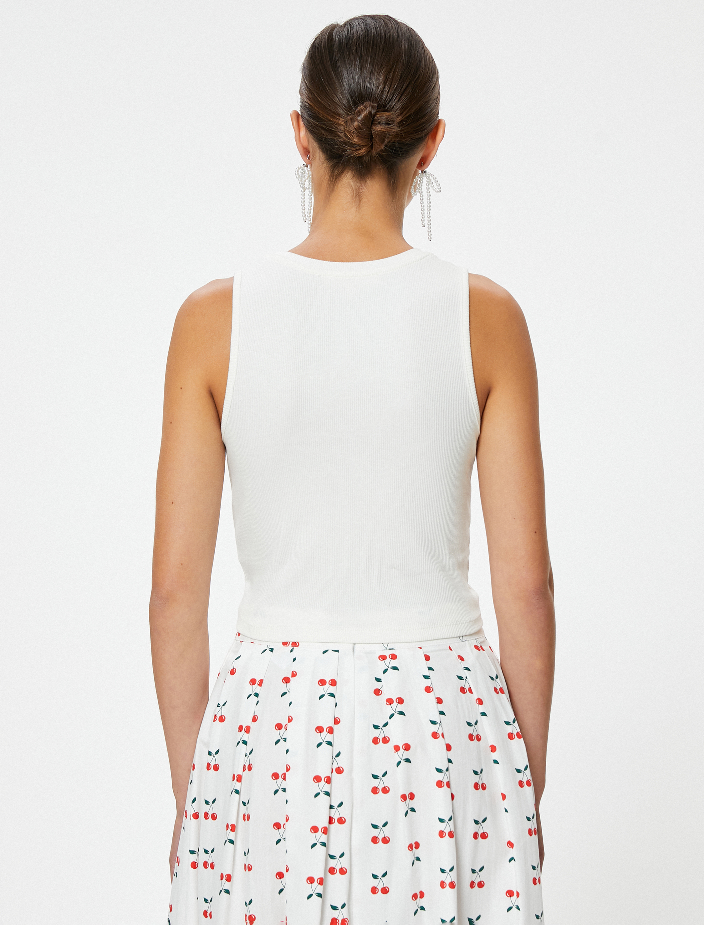   Çilek Baskılı Crop Atlet Asimetrik Kesim Slim Fit