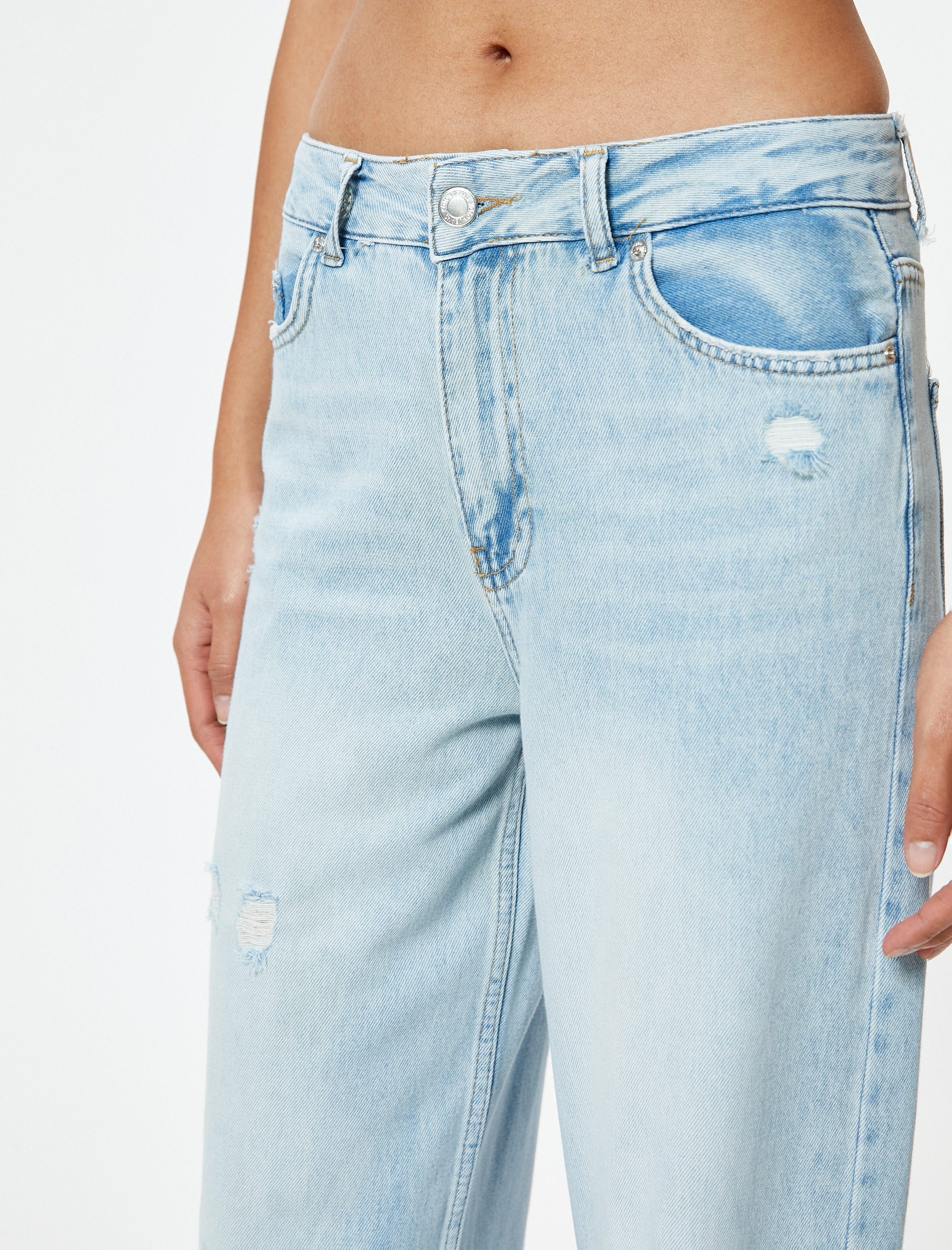   Geniş Paça Yırtık Kot Pantolon Standart Bel Düğmeli - Bianca Wide Leg Jean