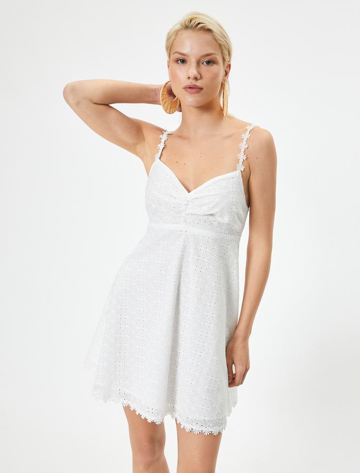  Mini Fisto Elbise İnce Askılı Astarlı Arkası Bağlamalı