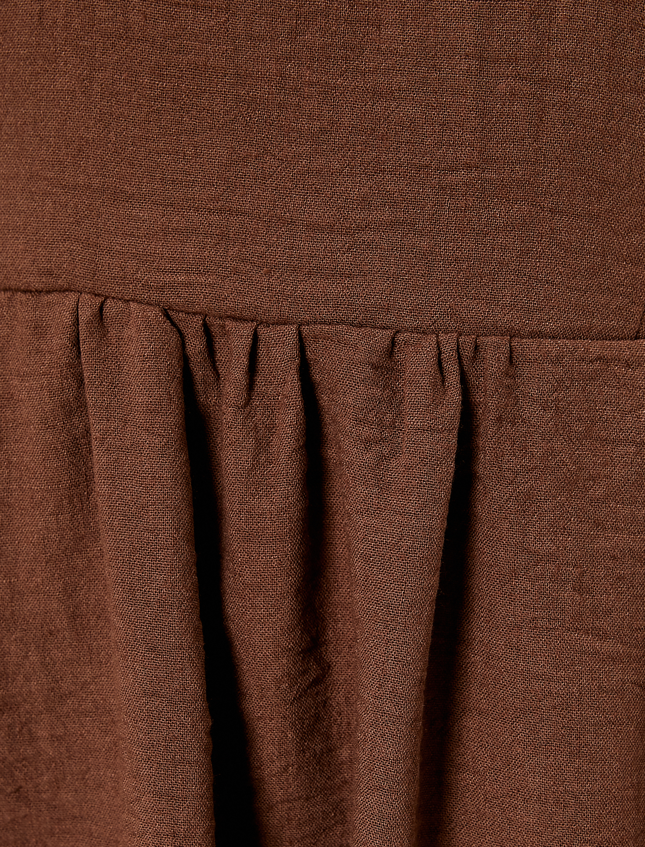   Halter Yaka Uzun Kloş Elbise Arkası Dekolte