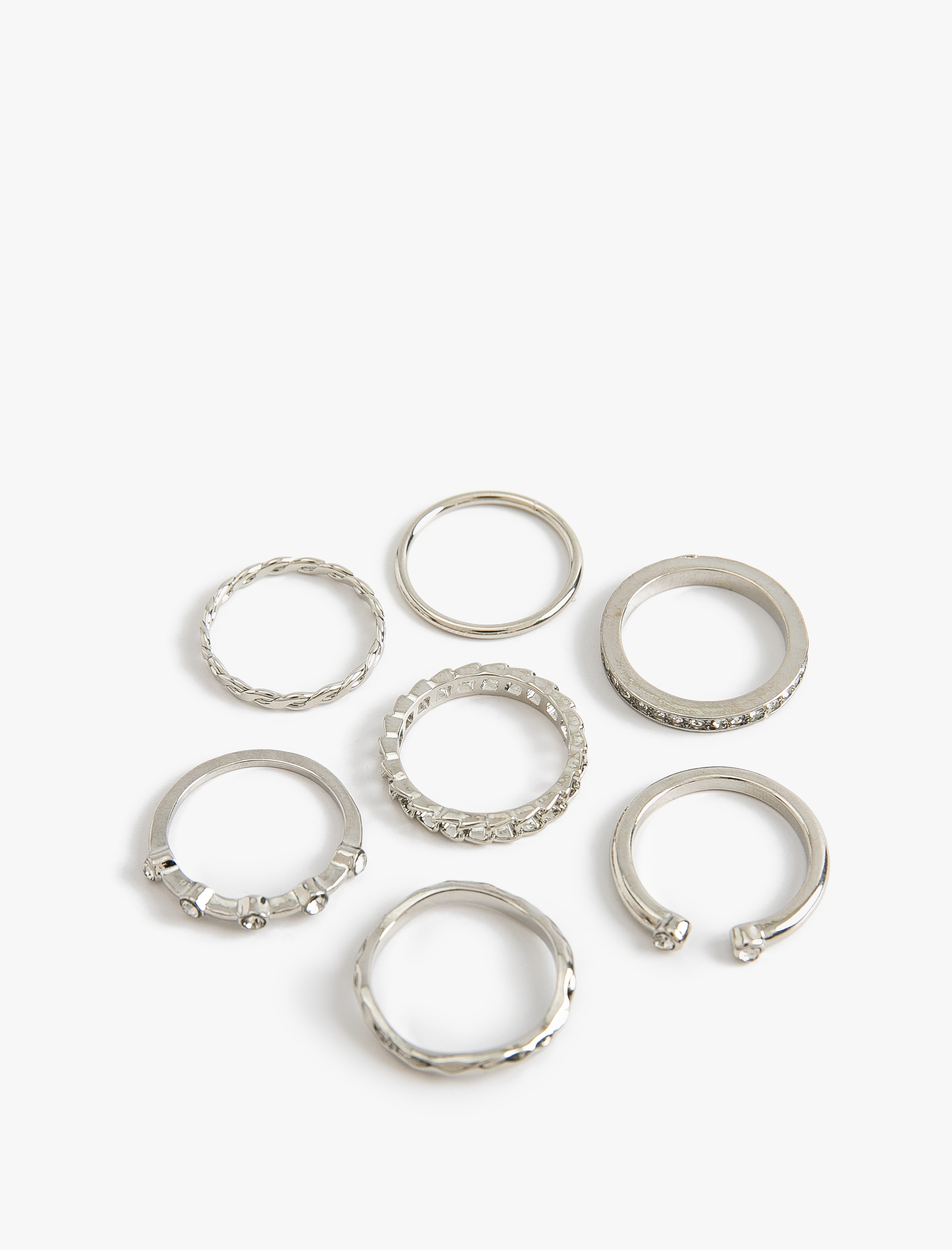  Kadın 7'li Yüzük Seti Taş Detaylı Çelik Karışımlı