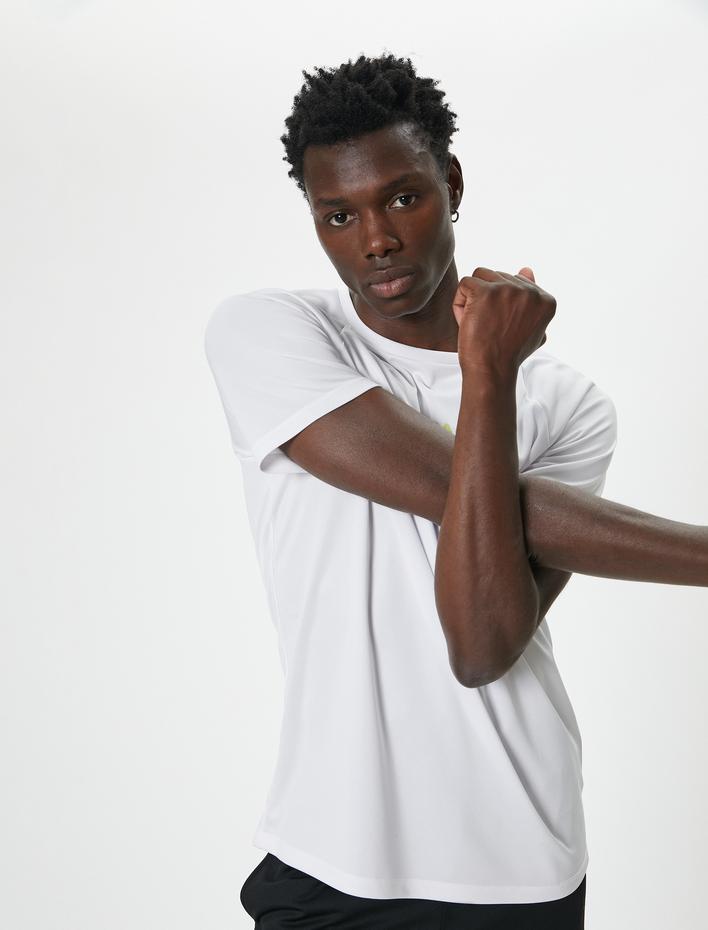  Slogan Baskılı Kısa Kollu Bisiklet Yaka Spor Tişört