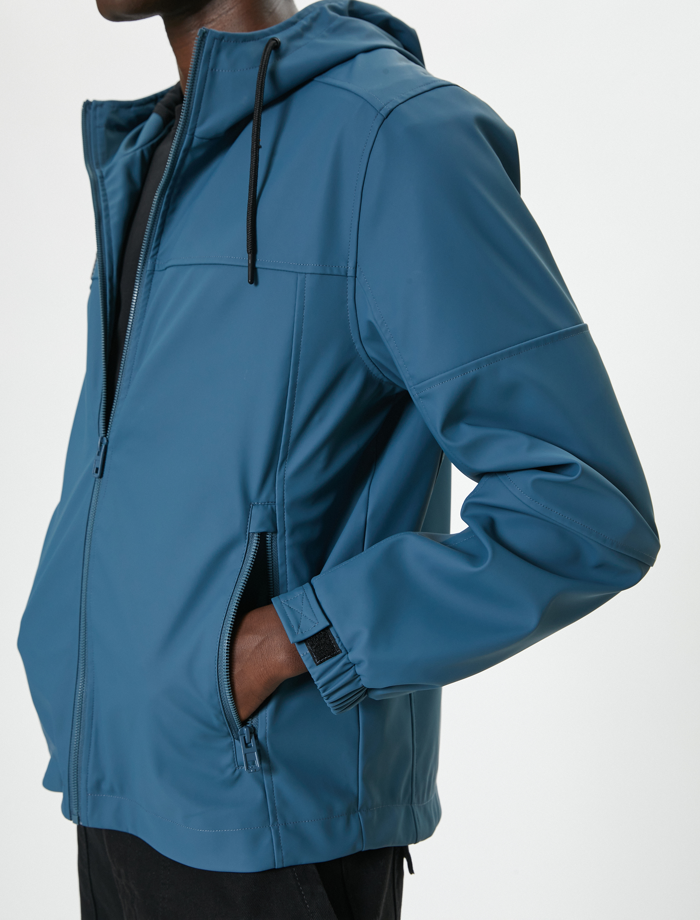   Mevsimlik Ceket Slim Fit Kapşonlu Fermuarlı