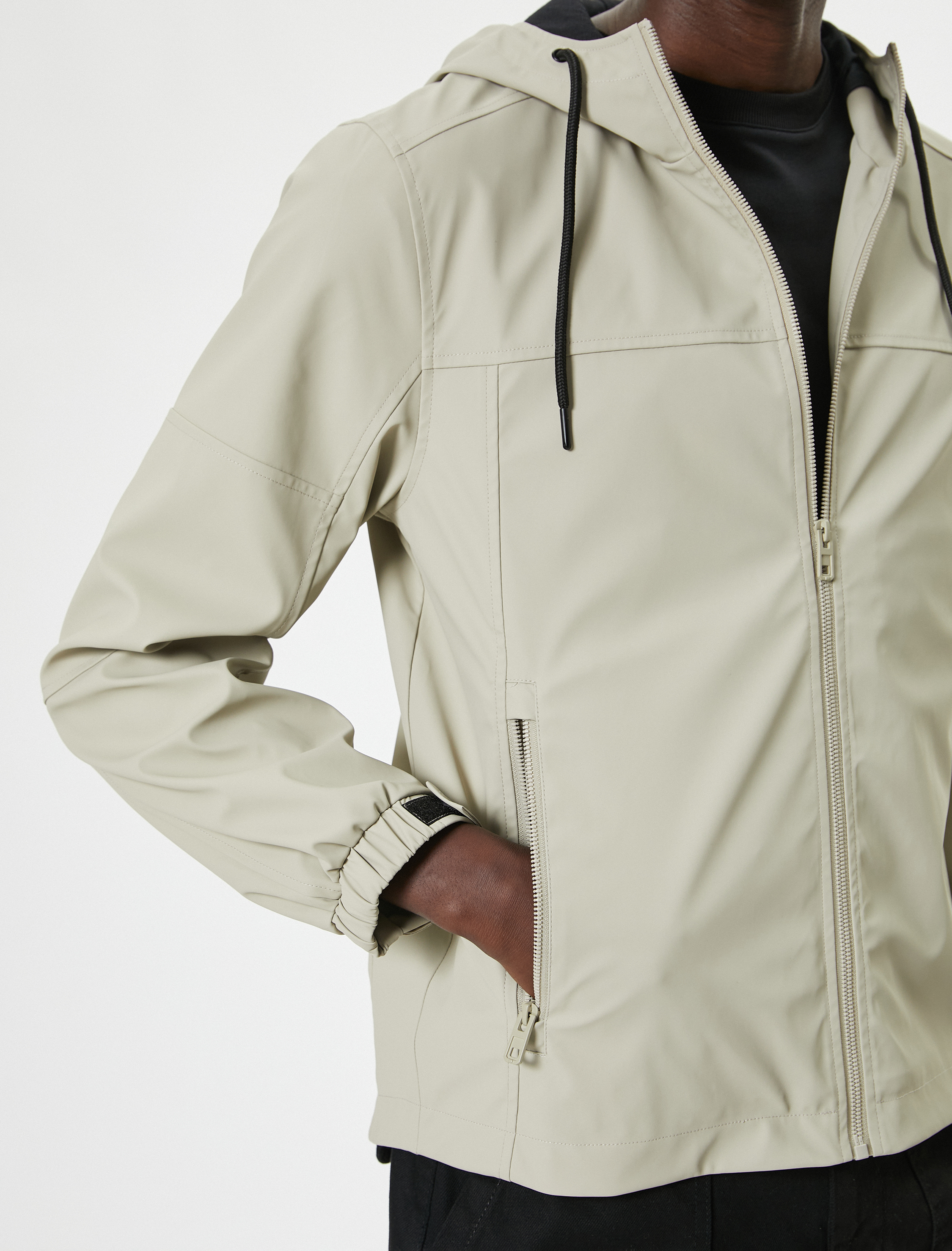   Mevsimlik Ceket Slim Fit Kapşonlu Fermuarlı