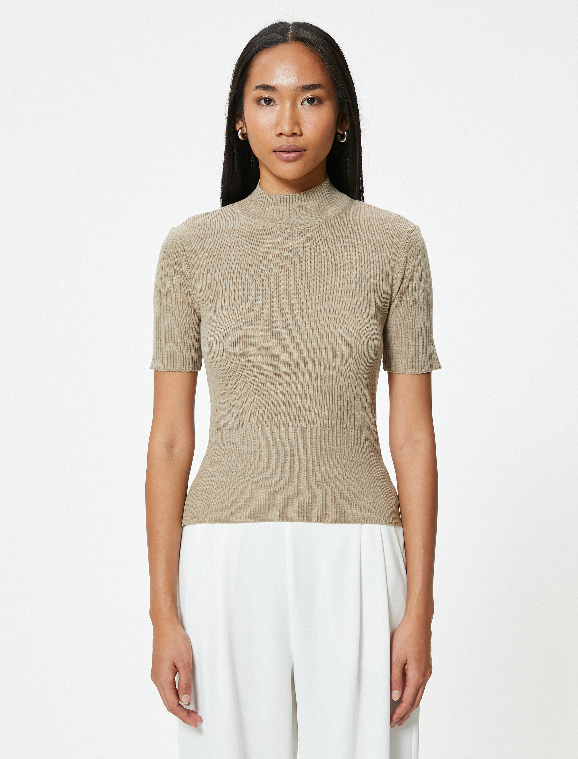   Dik Yaka Kısa Kollu Triko Kazak