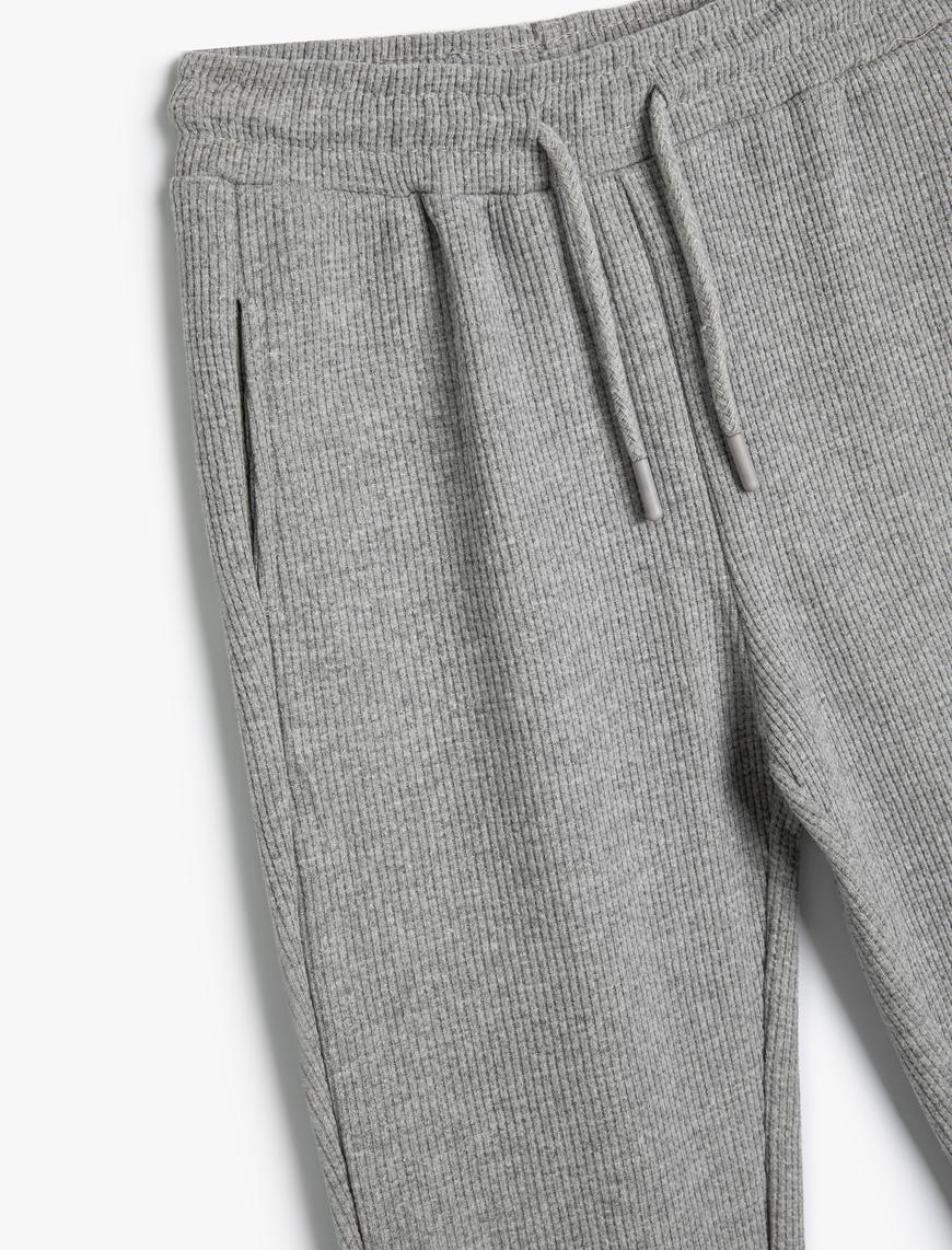  Erkek Çocuk Basic Jogger Eşofman Altı Beli Bağlamalı