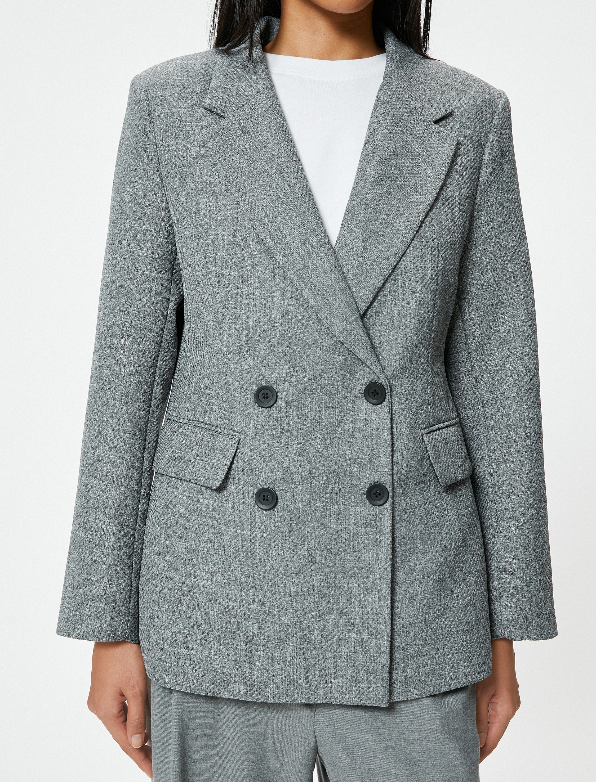   Kapaklı Cep Detaylı Dokulu Kruvaze Blazer Ceket