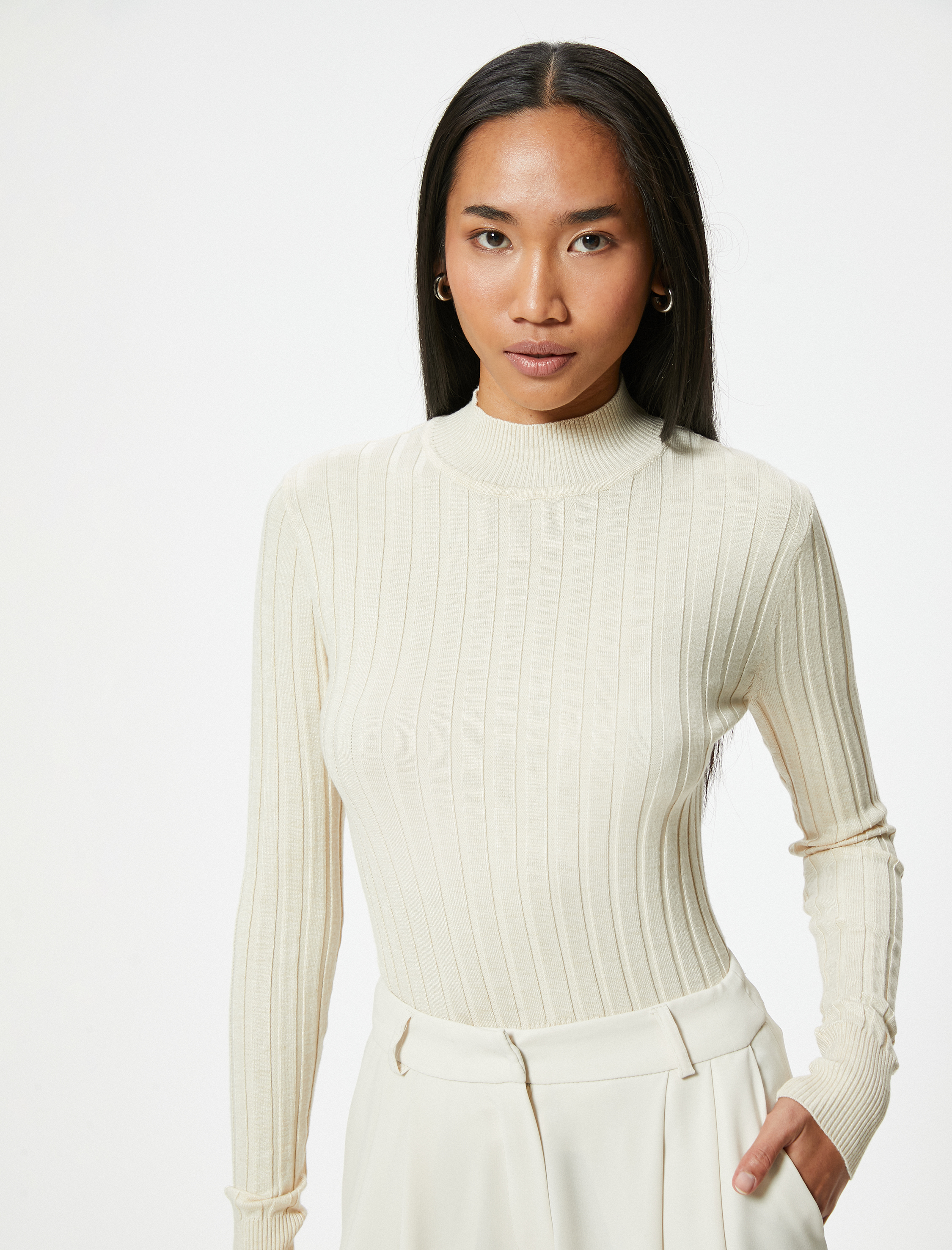   Basic Triko Kazak Dik Yaka Dokulu