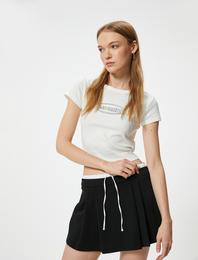 Crop Tişört Baskılı Kısa Kollu Slim Fit Bisiklet Yaka