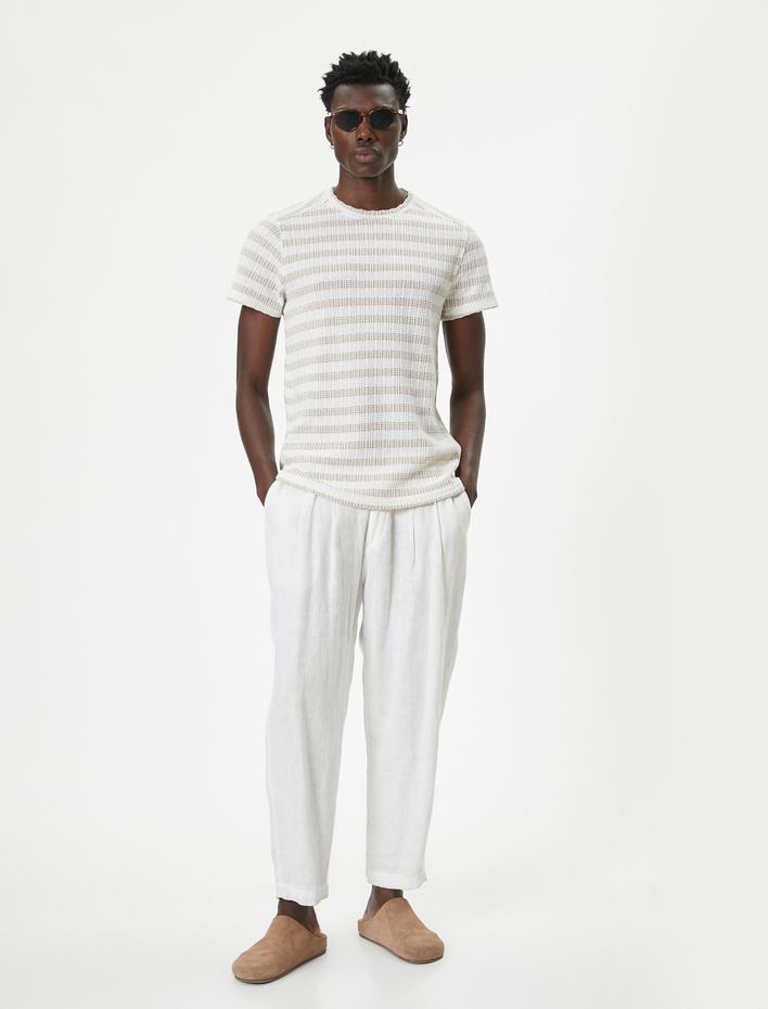  Dokulu Tişört Bisiklet Yaka Kısa Kollu Desenli