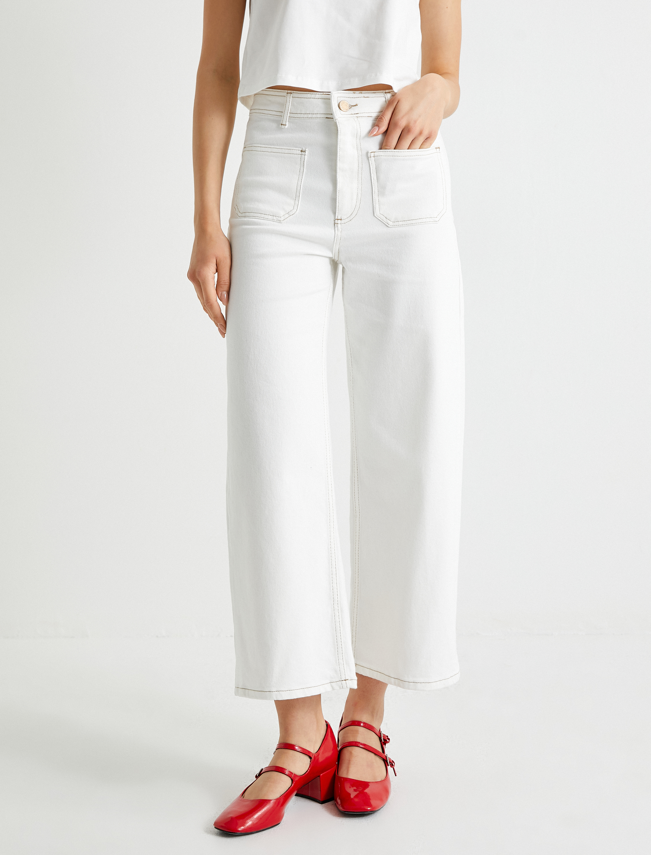   Cep Detaylı Kot Pantolon