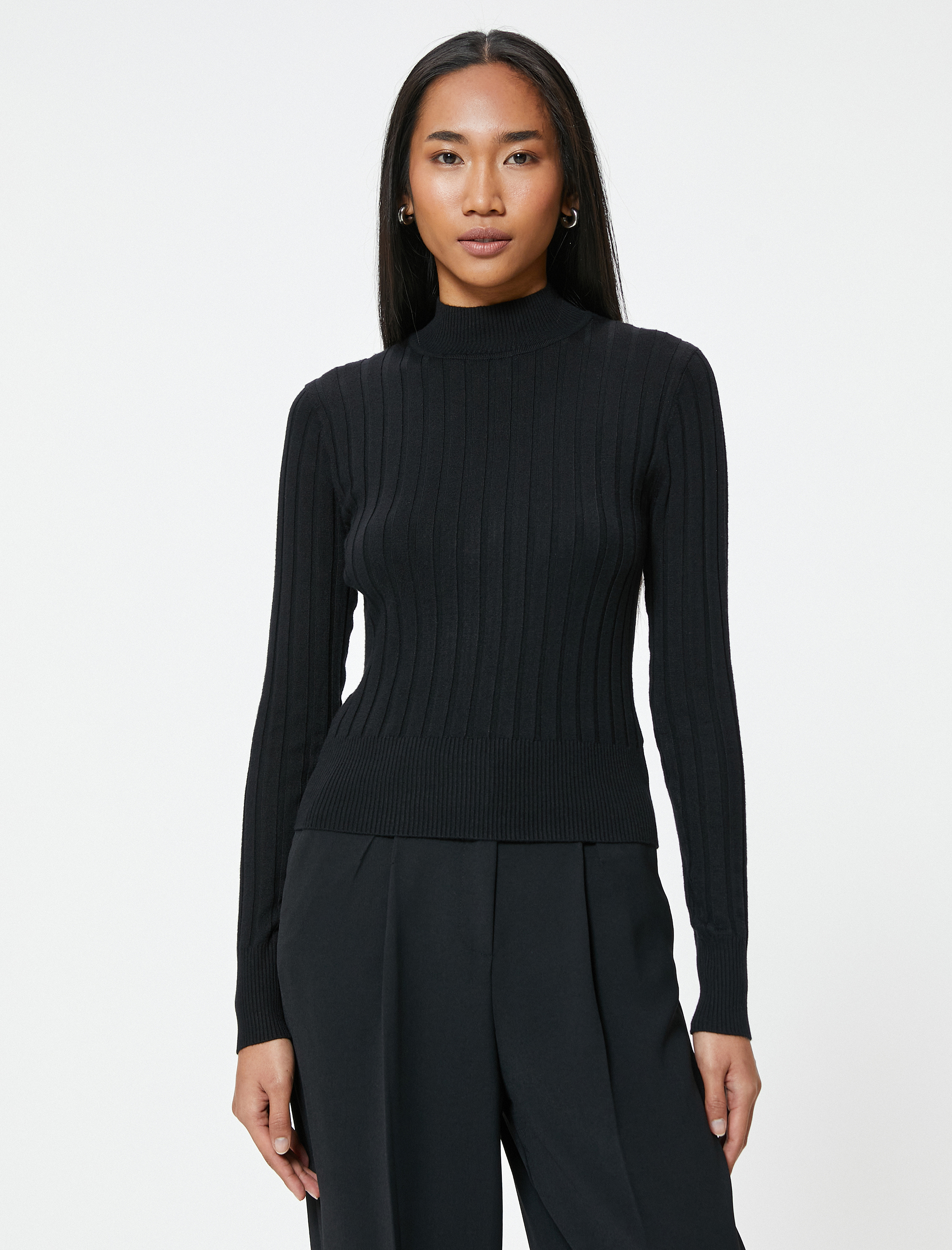   Basic Triko Kazak Dik Yaka Dokulu