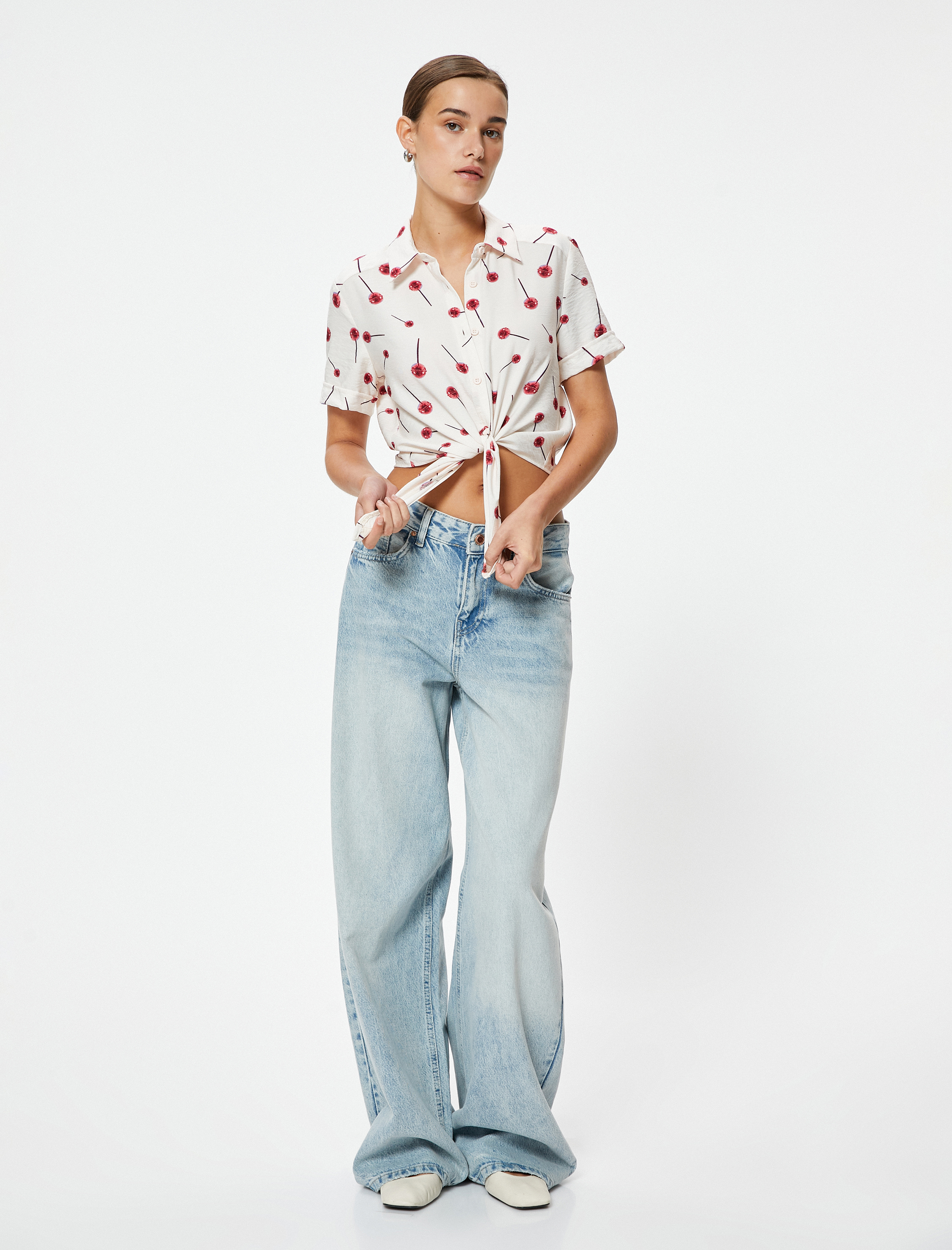   Lolipop Baskılı Crop Gömlek Bağlama Detaylı Kısa Kollu