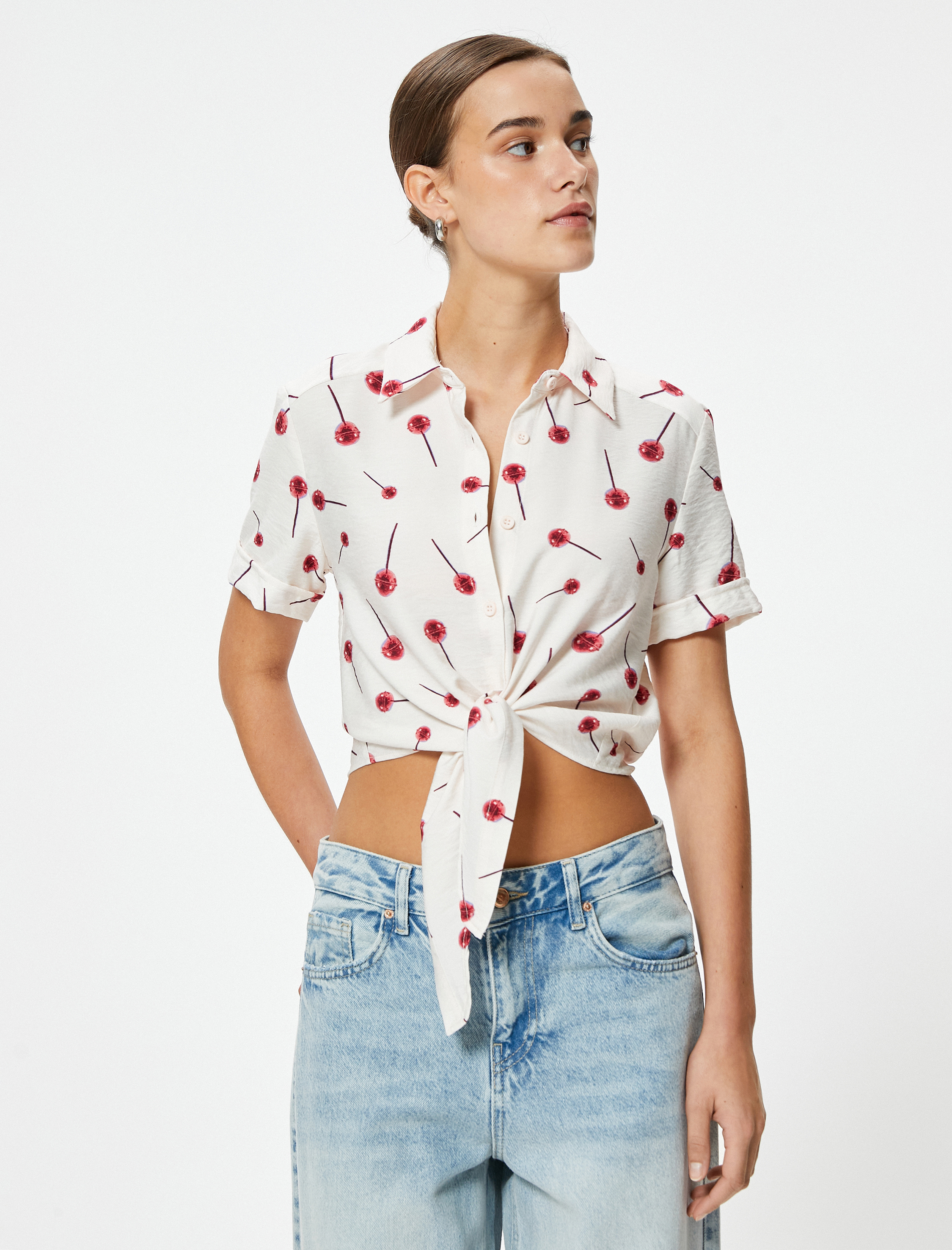   Lolipop Baskılı Crop Gömlek Bağlama Detaylı Kısa Kollu