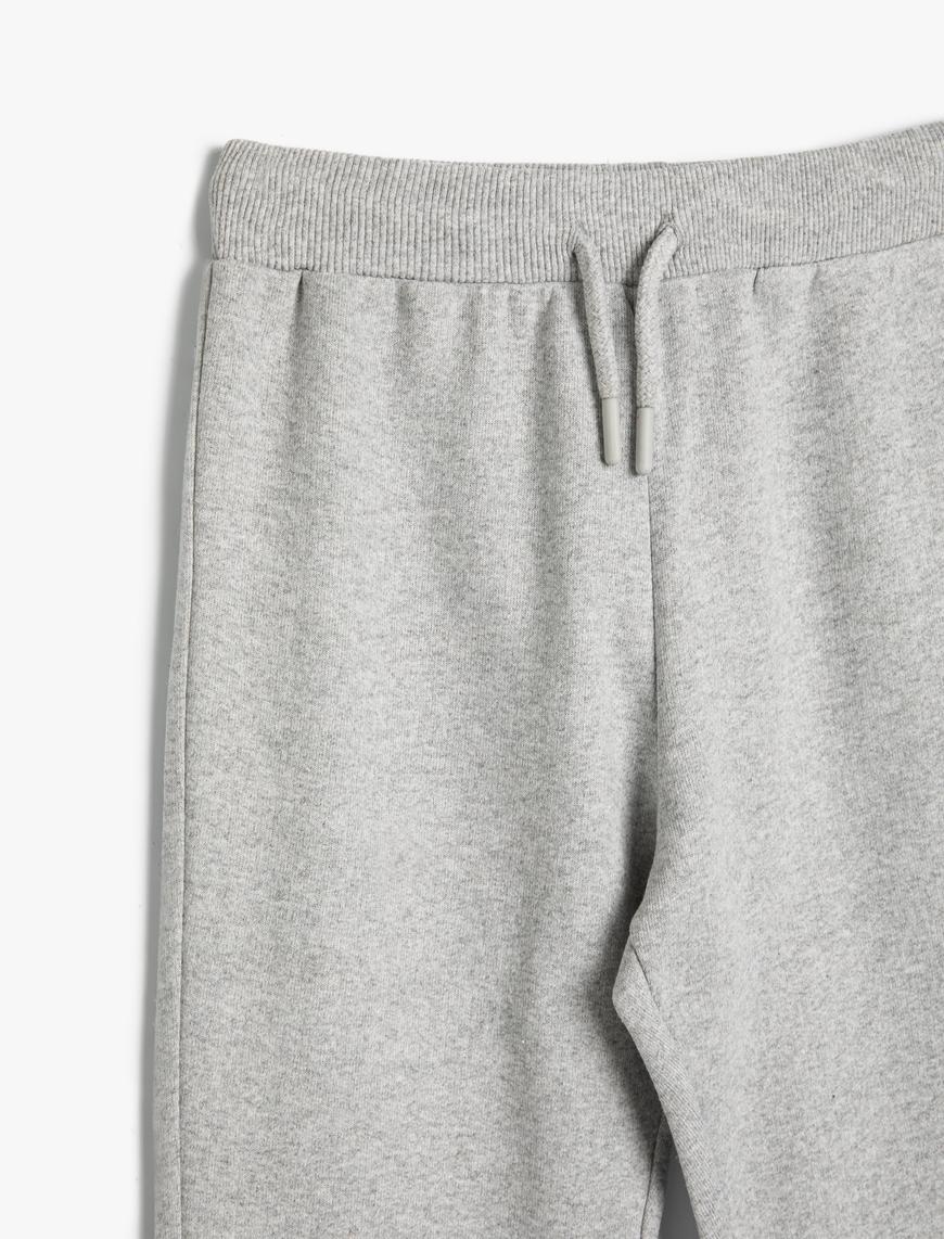  Erkek Çocuk Basic Jogger Eşofman Altı Beli Bağlamalı Cepli