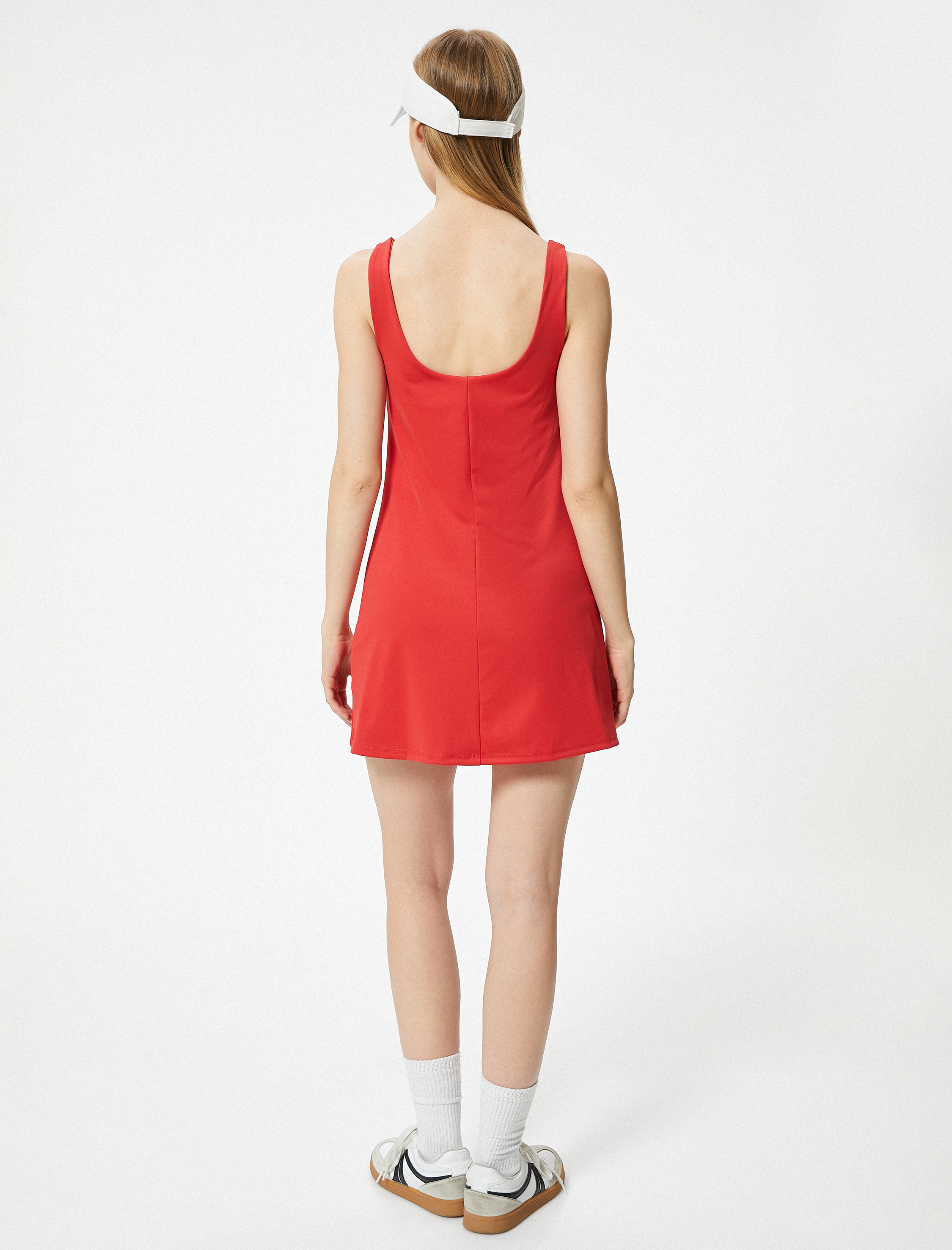   Spor Taytlı Elbise Mini Askılı U Yaka Slim Fit Sırt Detaylı