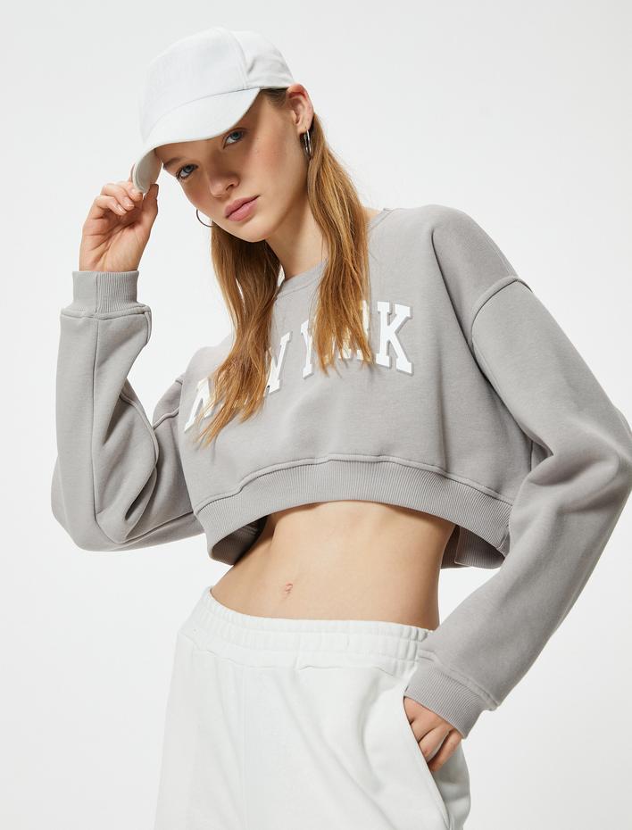  Crop Oversize Sweatshirt Kolej Baskılı Bisiklet Yaka