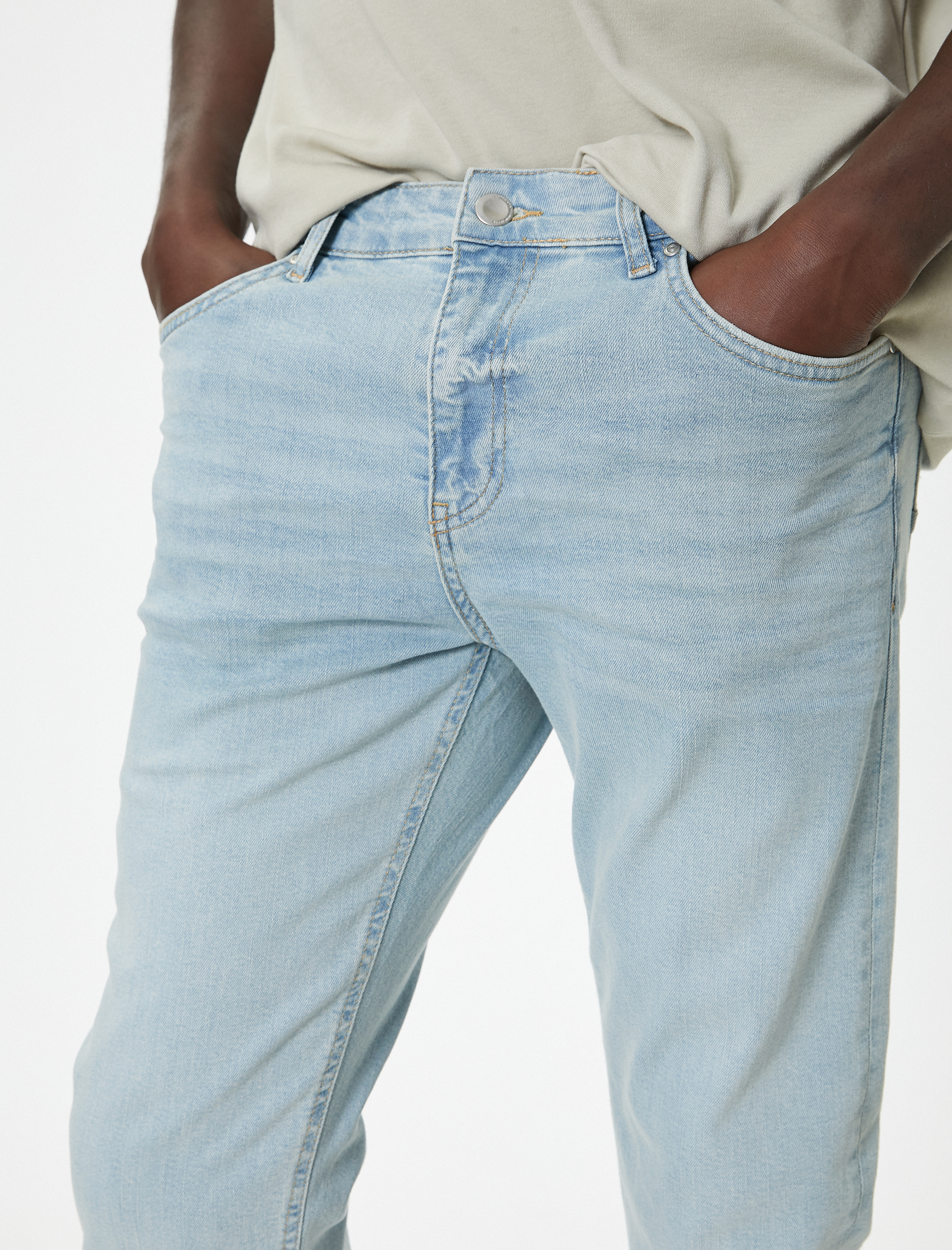   Standart Bel Düğmeli Slim Fit Kot Pantolon - Brad Jean