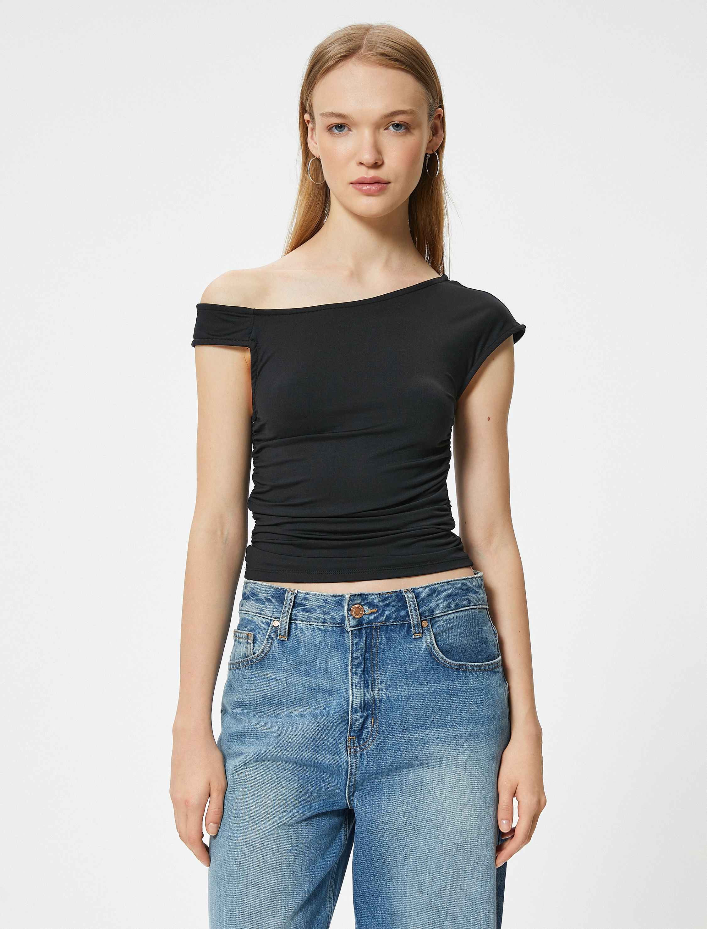 Kolsuz Bluz Omuz Detaylı Drapeli Kayık Yaka Slim Fit