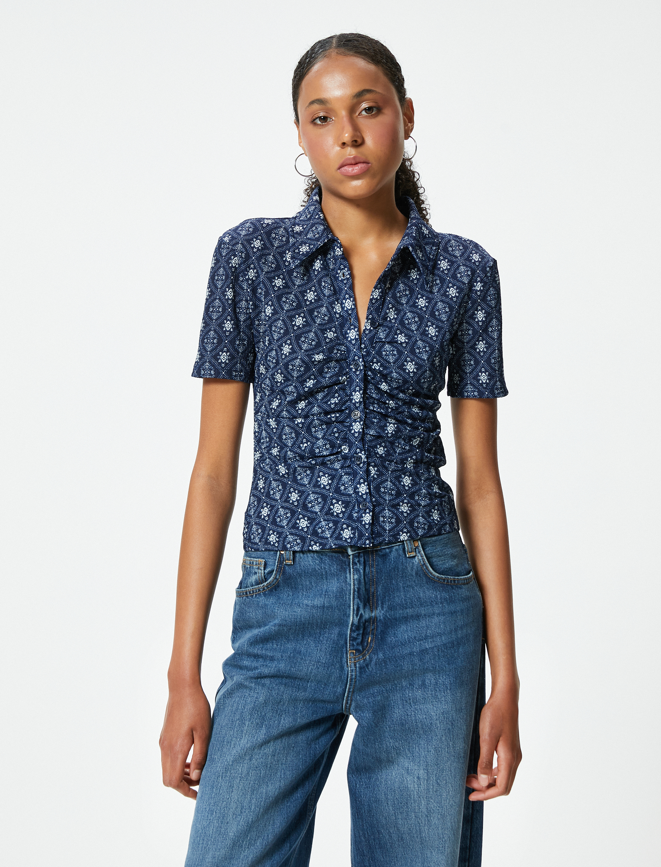   Drapeli Dokulu Gömlek Desenli Slim Fit Kısa Kollu Bürümcük