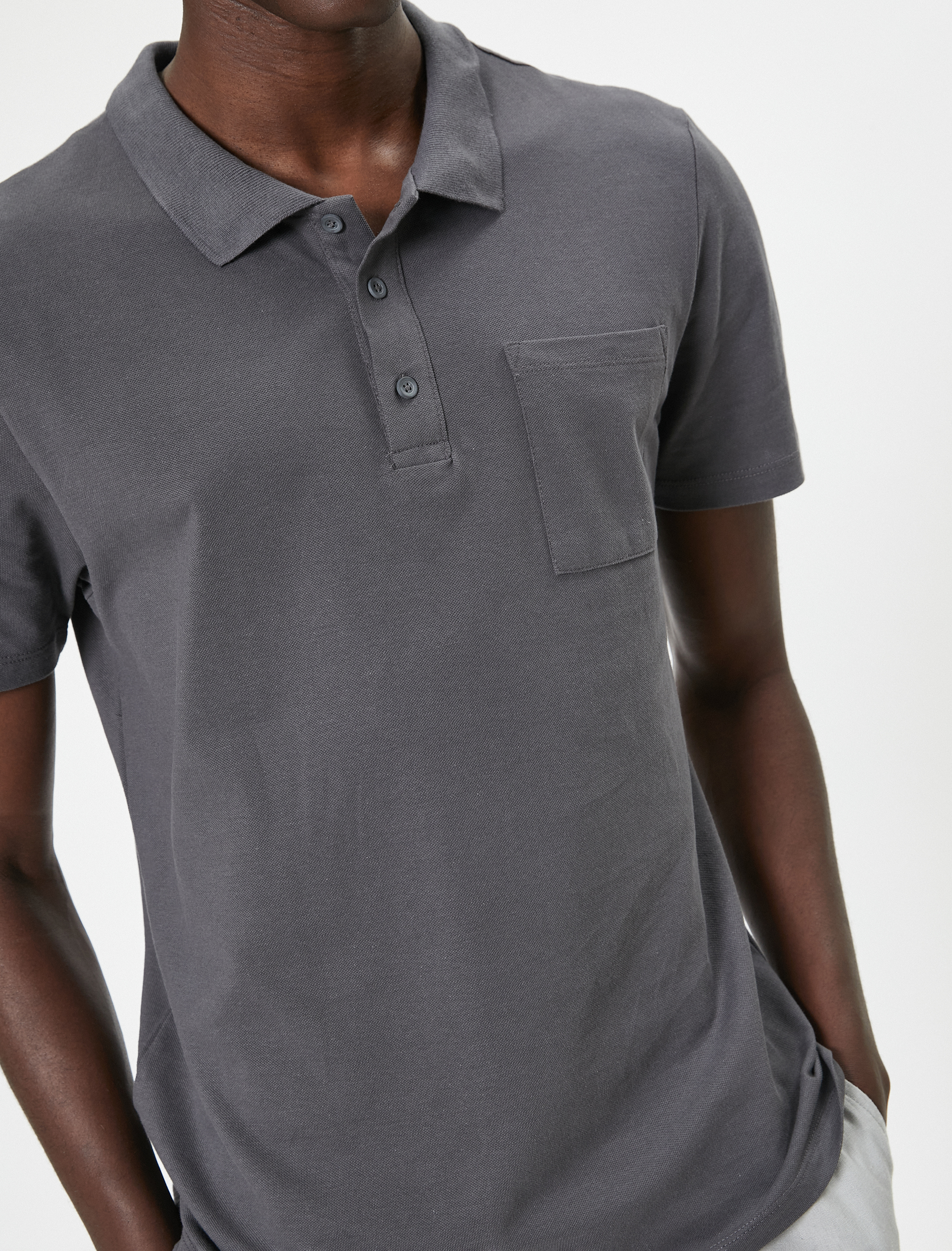 Polo Yaka Tişört Slim Fit Cep Detaylı Düğmeli