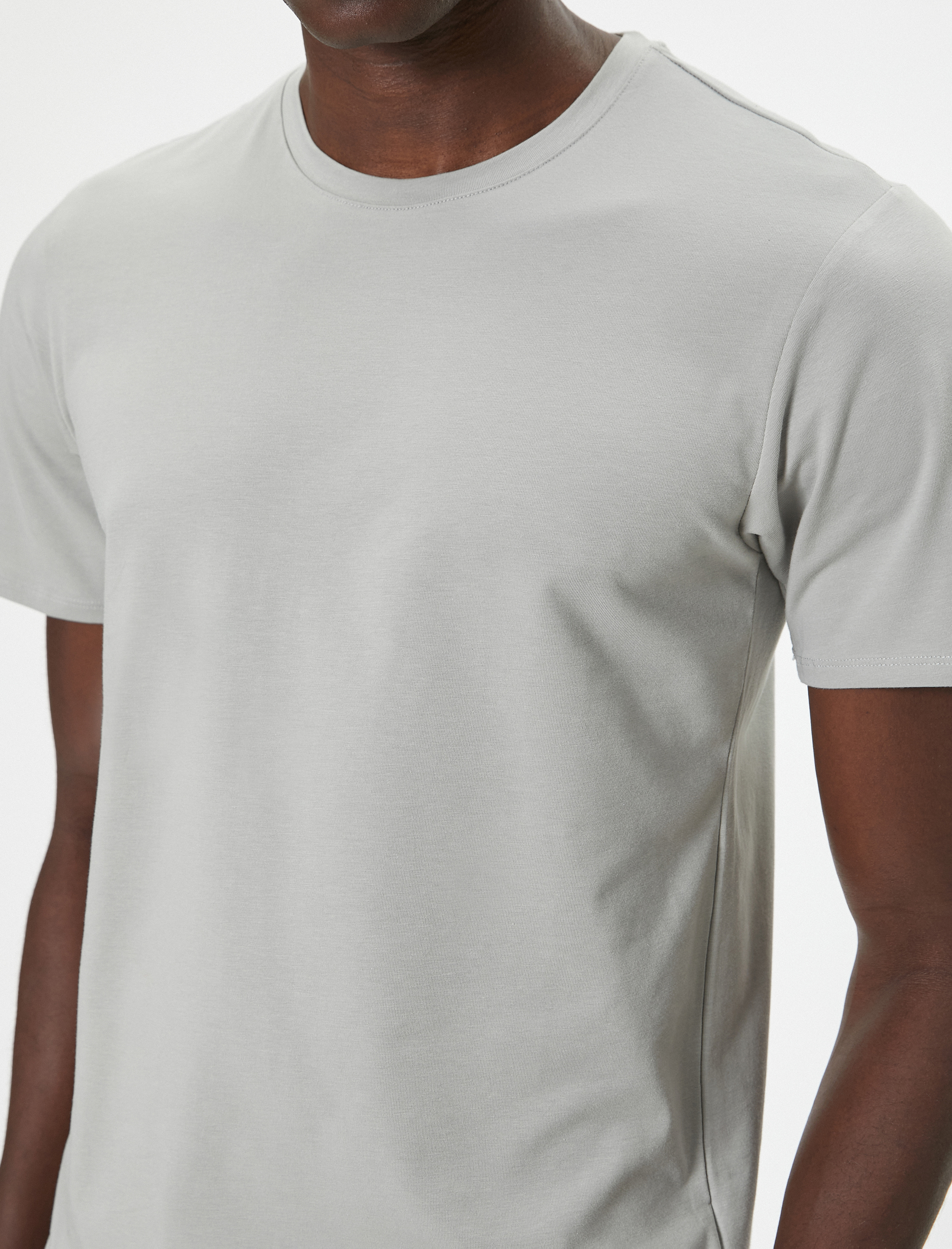   Kısa Kollu Tişört Uzun Kalça Boy Esnek Kumaş Slim Fit Pamuklu