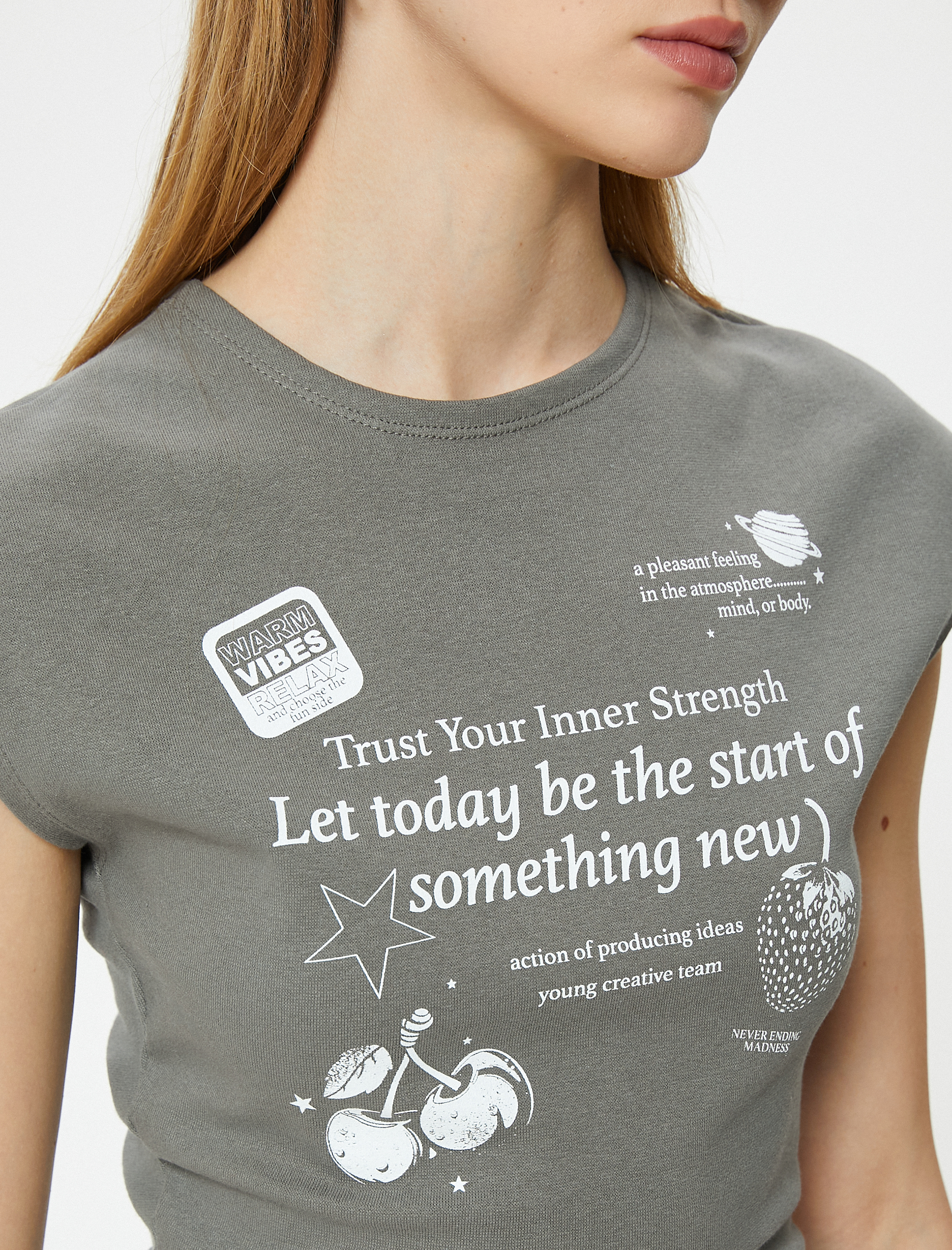   Crop Tişört Baskılı Kısa Kollu Bisiklet Yaka Pamuklu Slim Fit