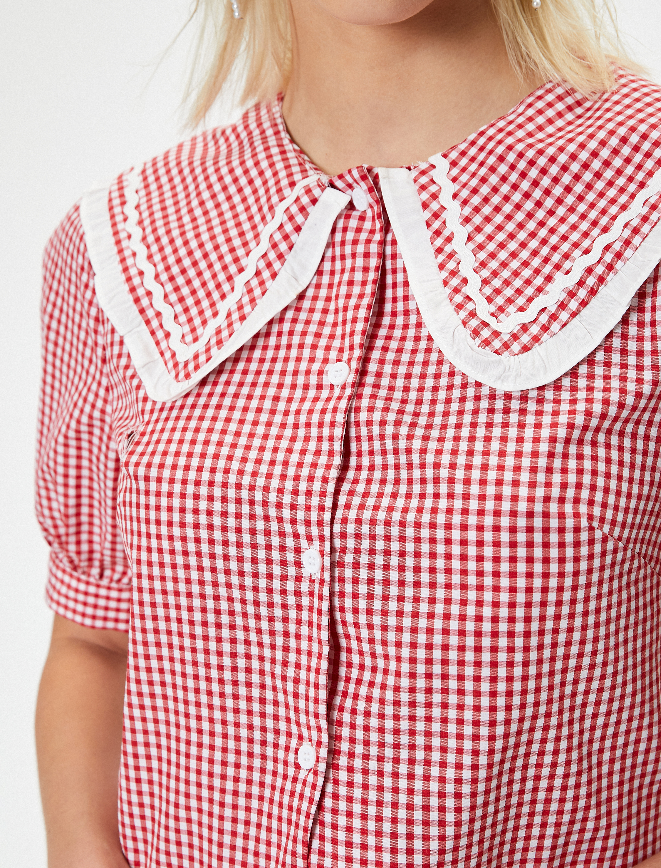   Geniş Bebe Yaka Balon Kol Crop Gömlek Pötikareli İşleme Detaylı