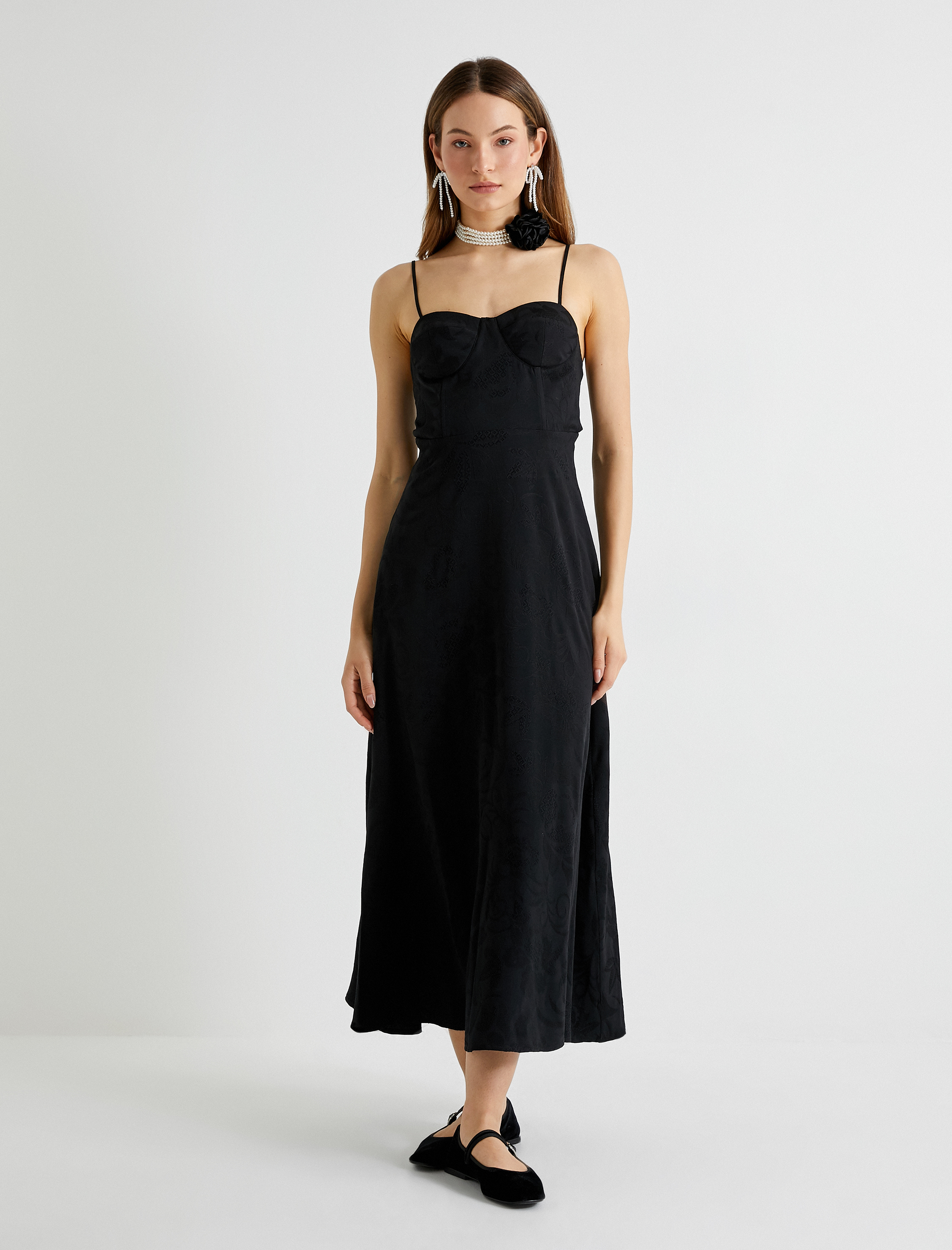   Midi Çiçekli Elbise İnce Askılı Arkası Fiyonk Detaylı Astarlı