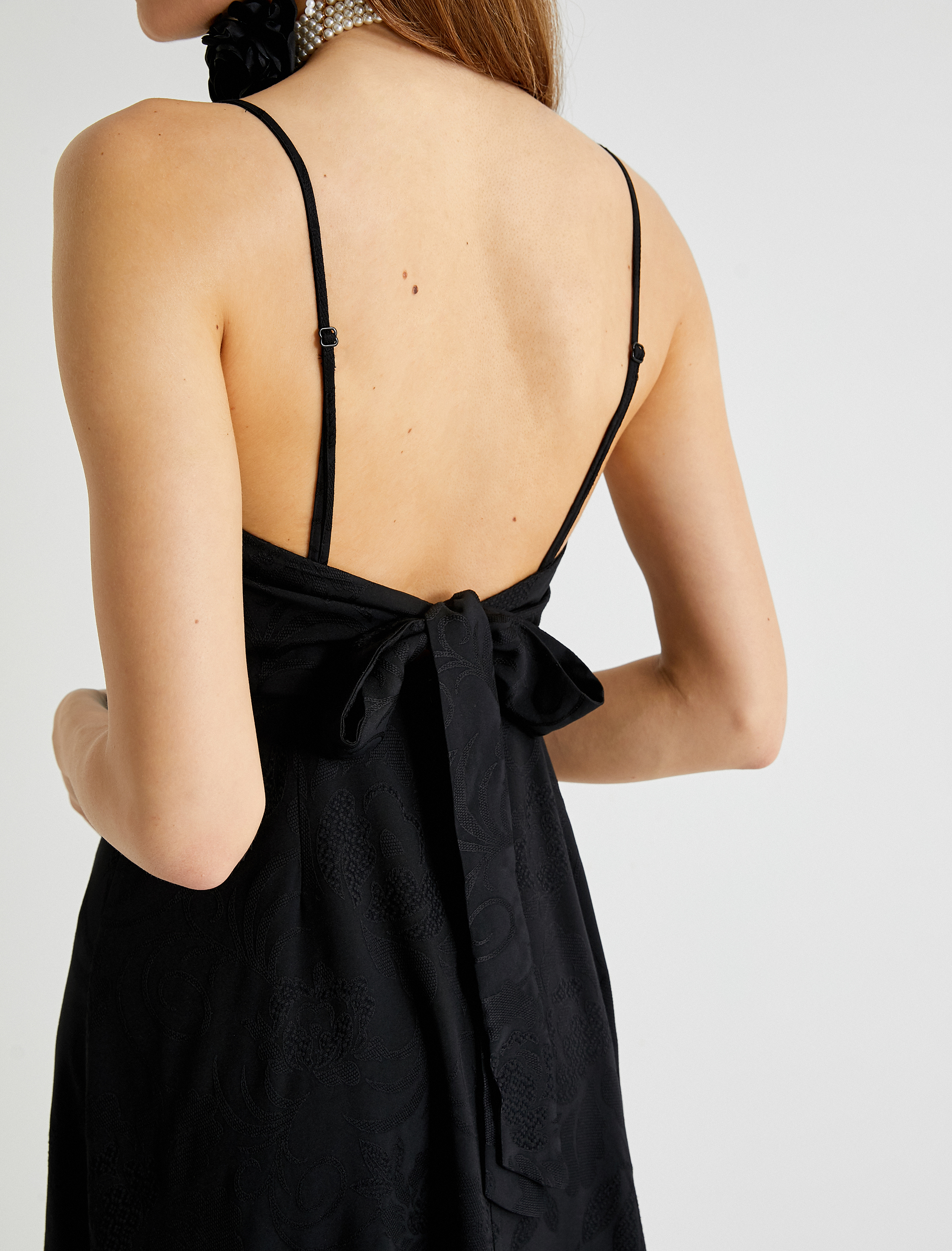   Midi Çiçekli Elbise İnce Askılı Arkası Fiyonk Detaylı Astarlı