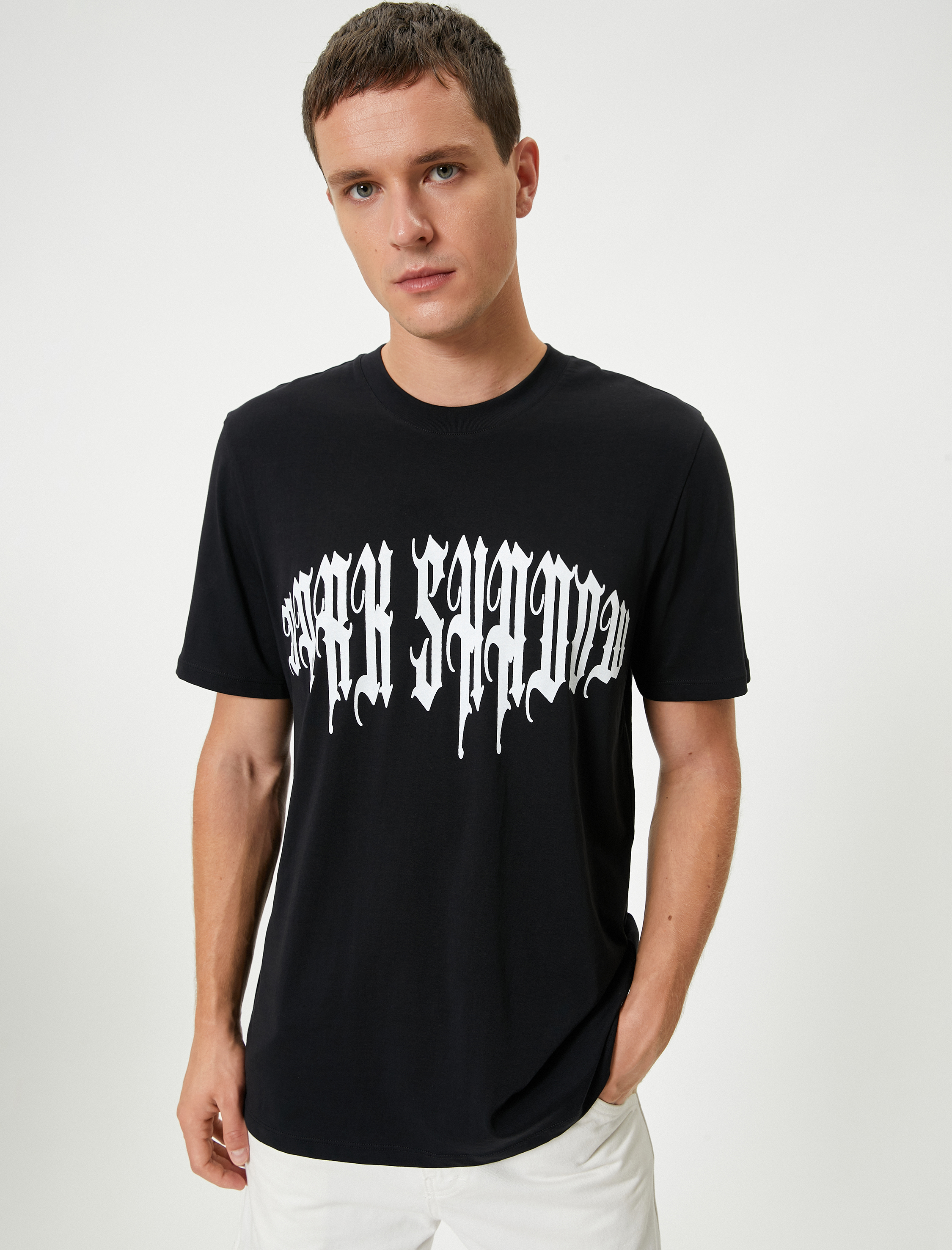   Kısa Kollu Bisiklet Yaka Pamuklu Slogan Baskılı Tişört