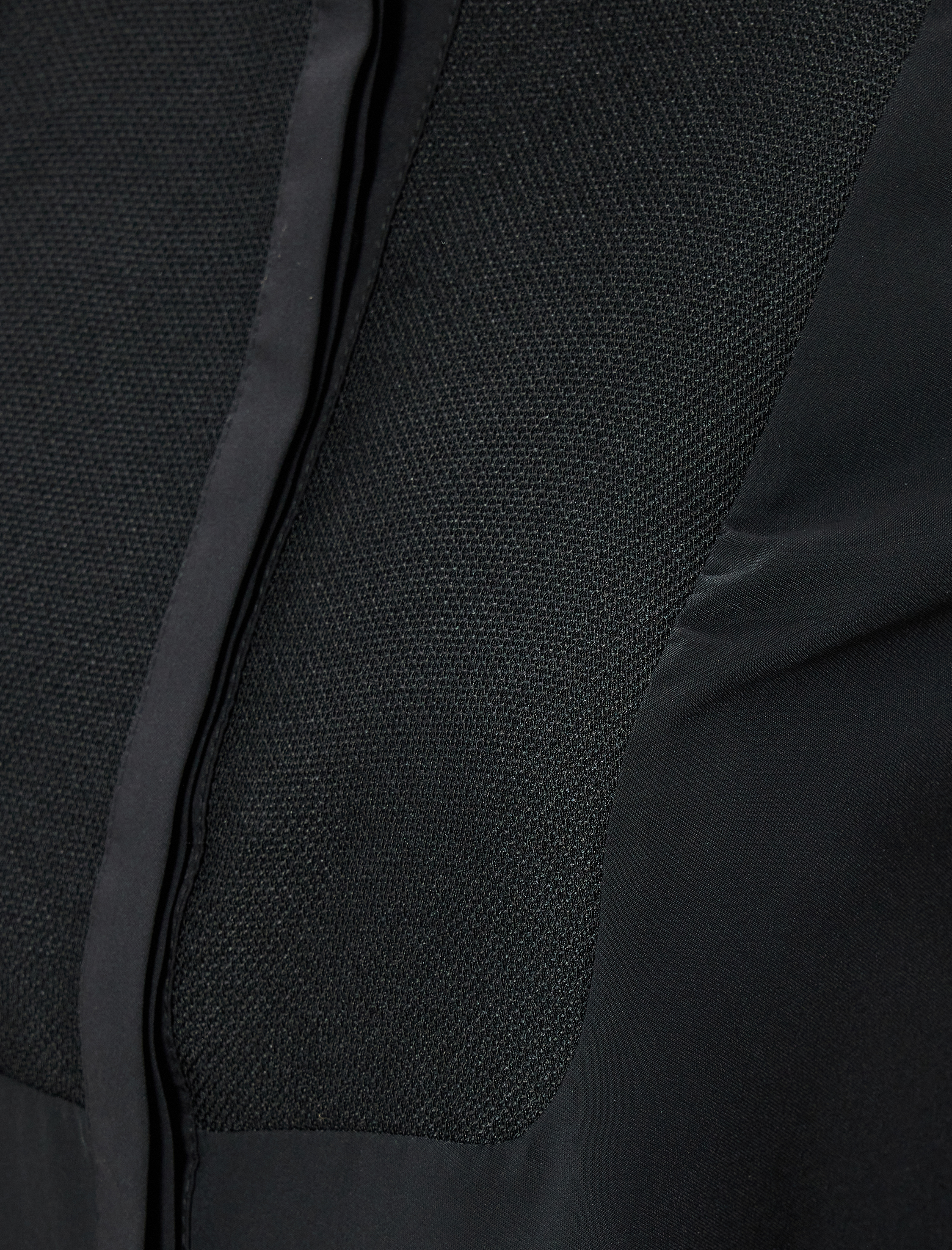   Saten Gömlek Yakasız Uzun Kollu İki Farklı Kumaş Kullanımlı