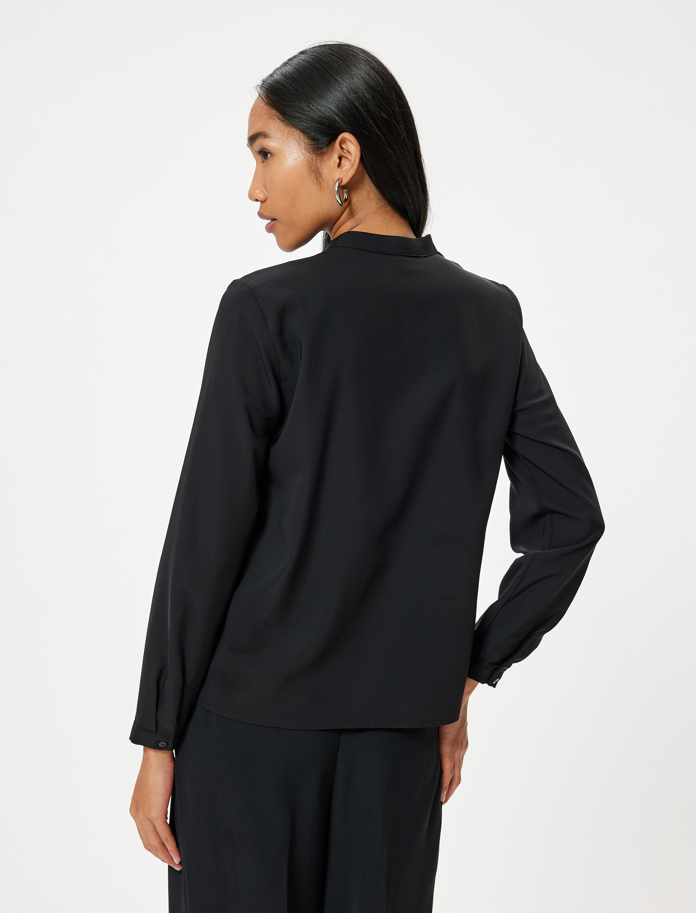   Saten Gömlek Yakasız Uzun Kollu İki Farklı Kumaş Kullanımlı