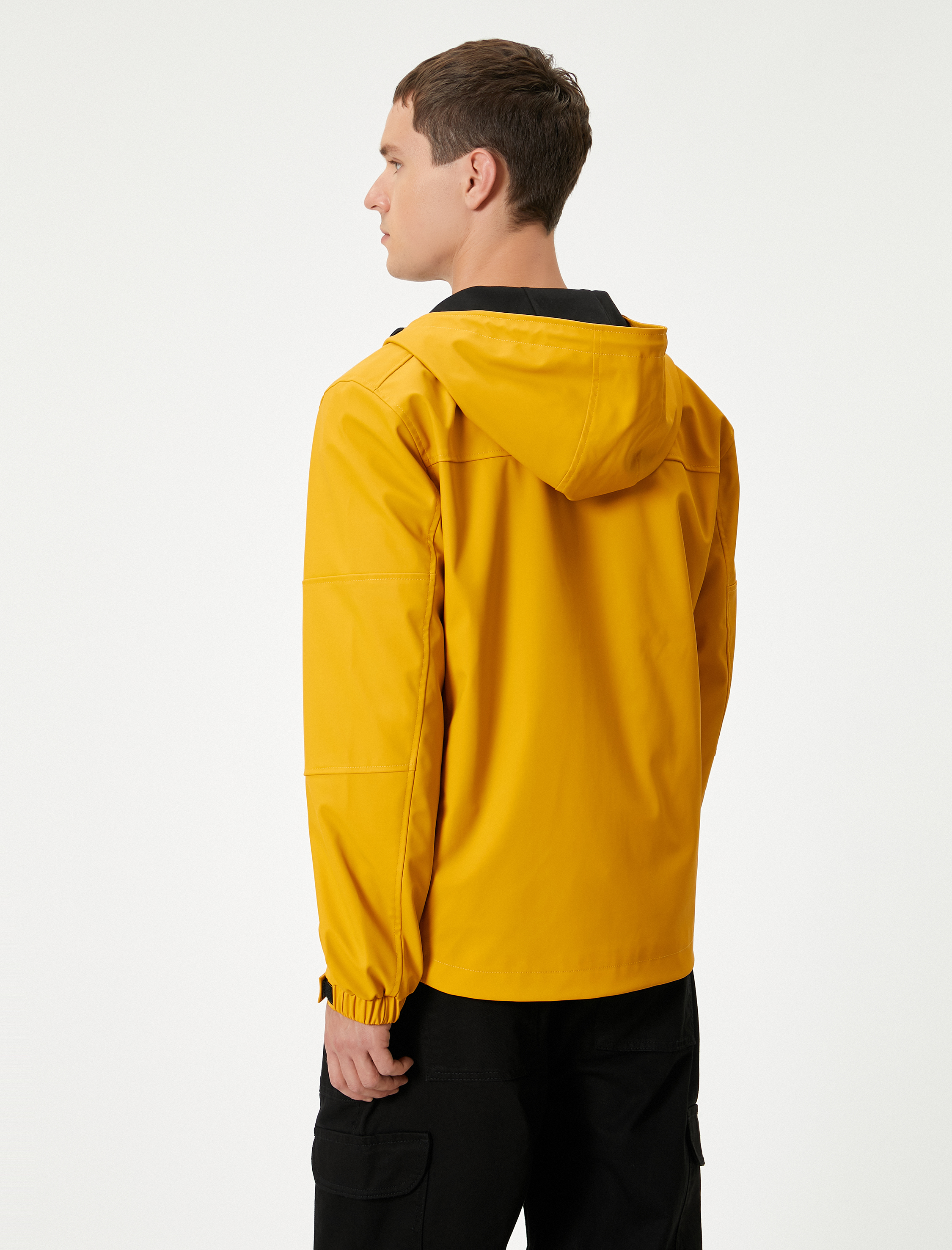   Mevsimlik Ceket Slim Fit Kapşonlu Fermuarlı